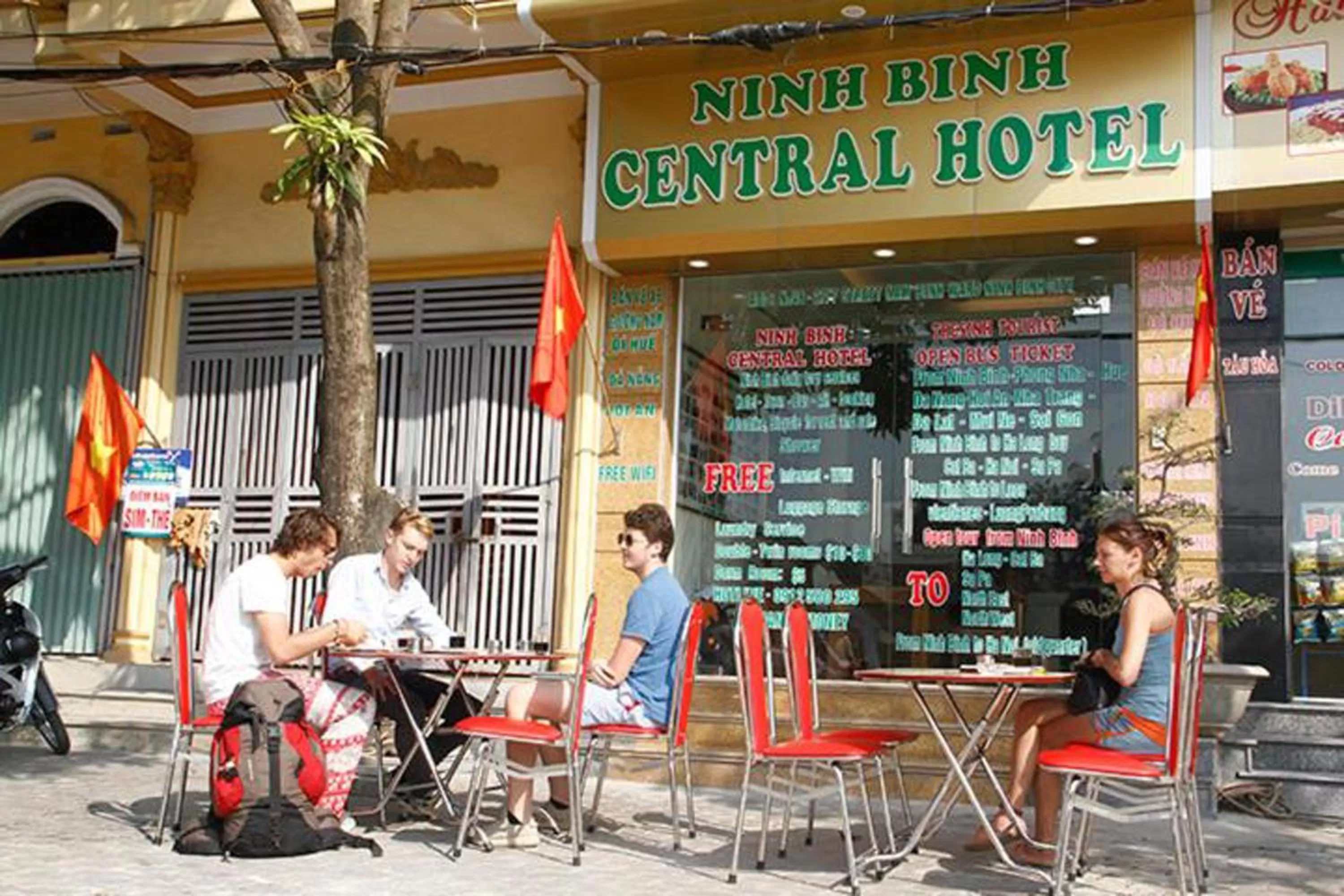 Restaurant/places to eat in Ninh Binh Central Hotel