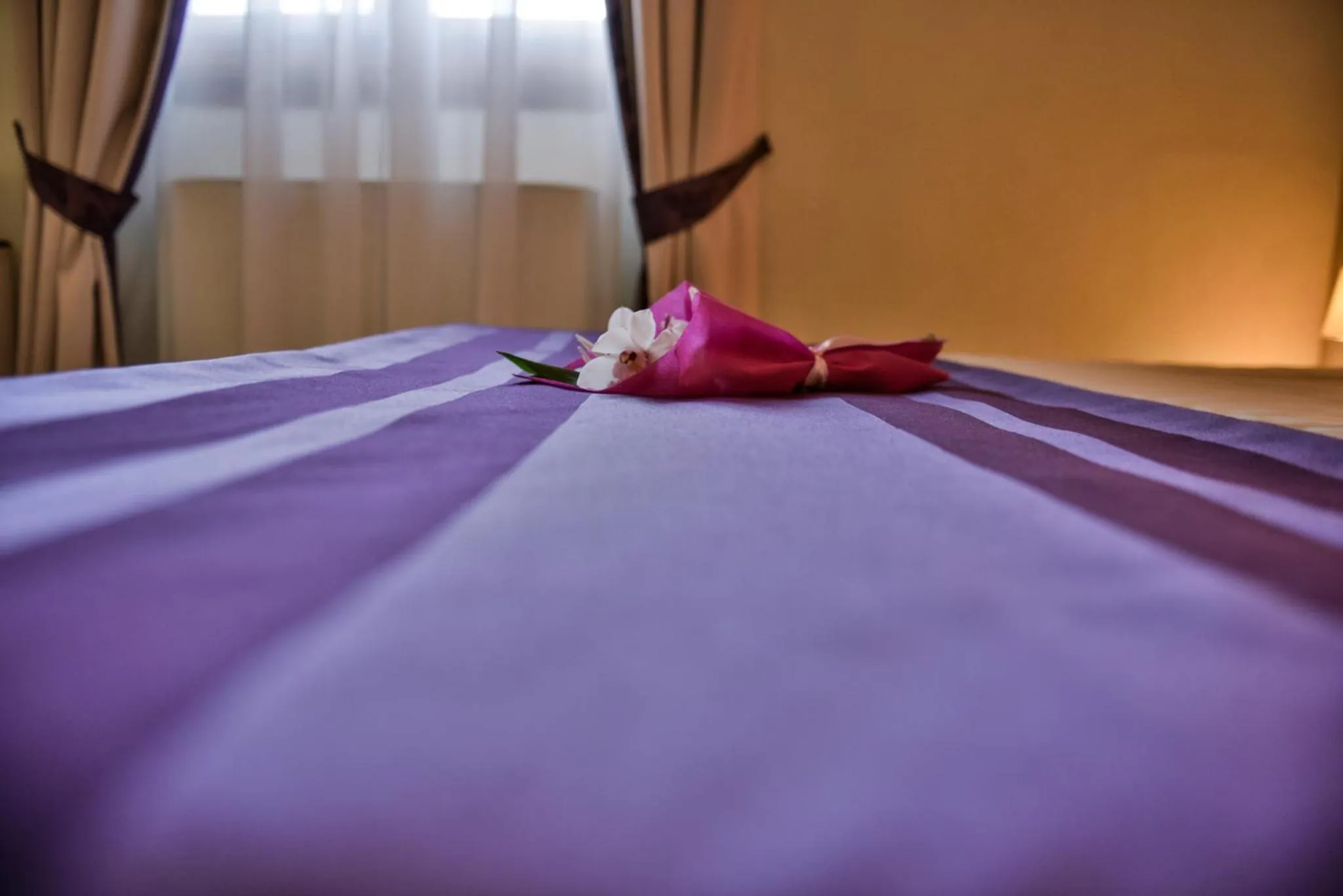 Decorative detail, Bed in Hotel Bella Firenze