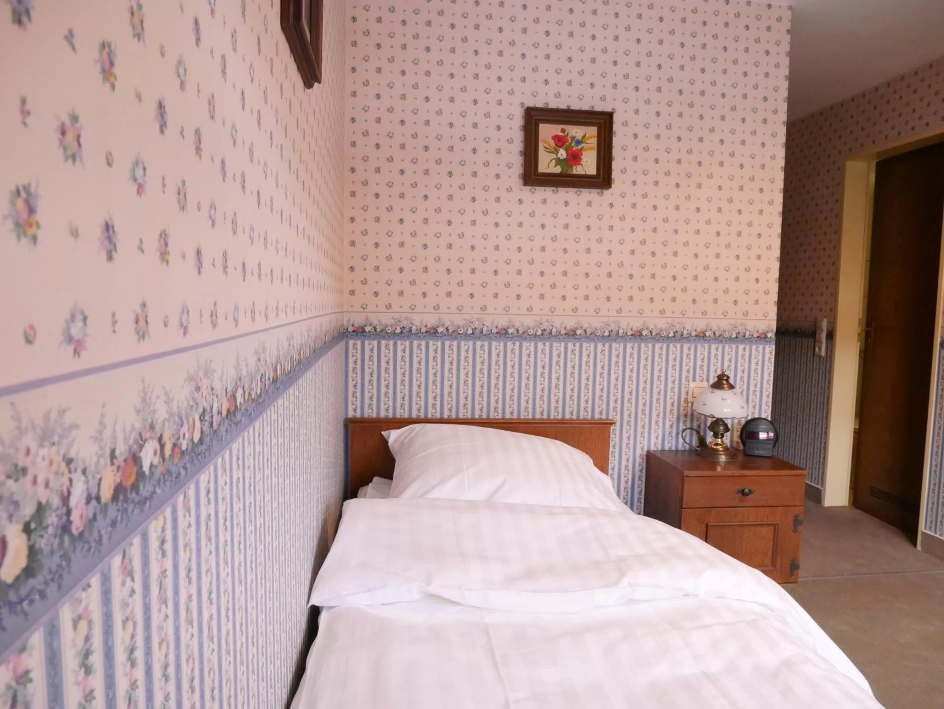 Bed in Gasthaus Engel