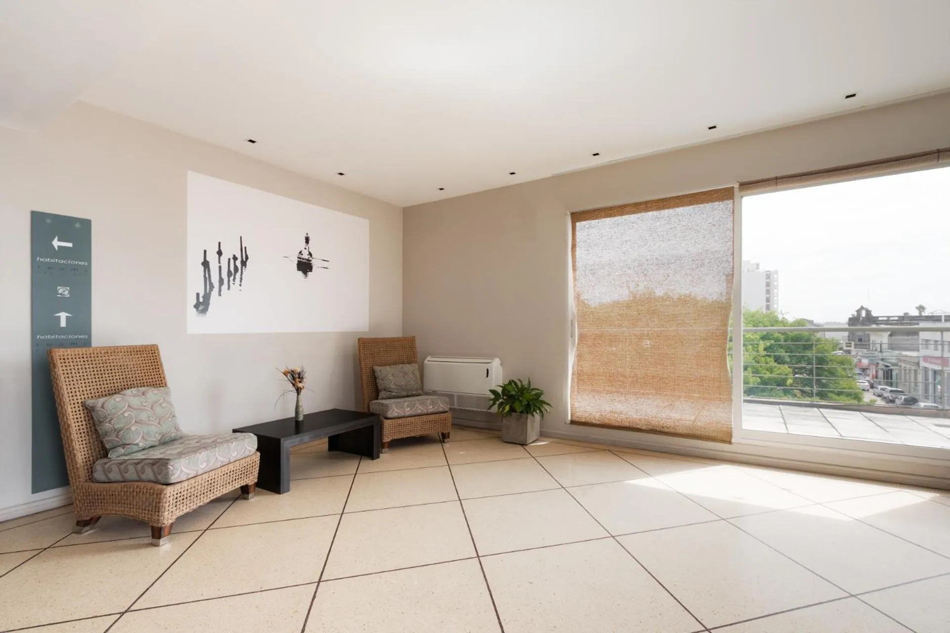 Seating area in Gran Hotel Brisas del Hum