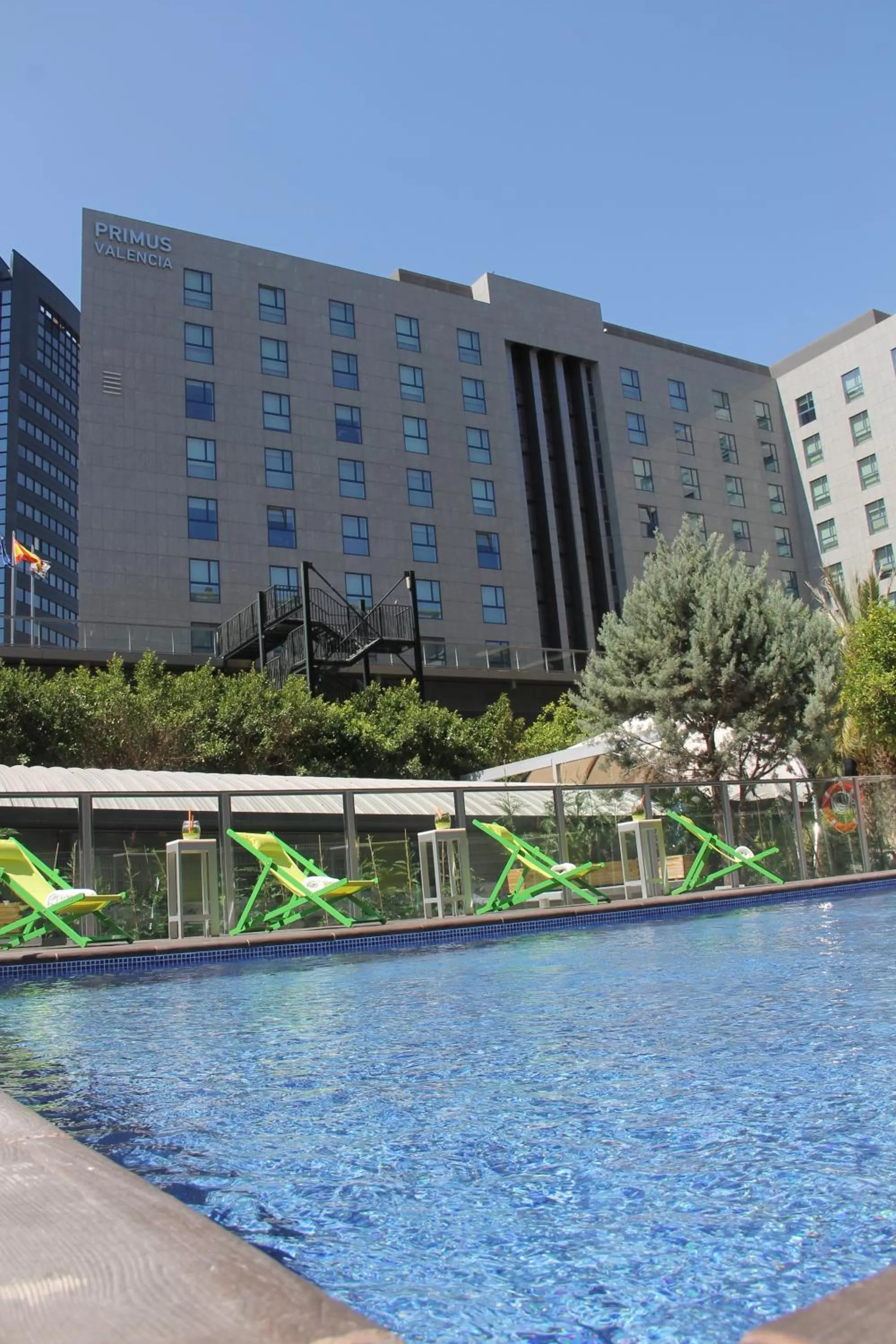 Property building in Primus Valencia