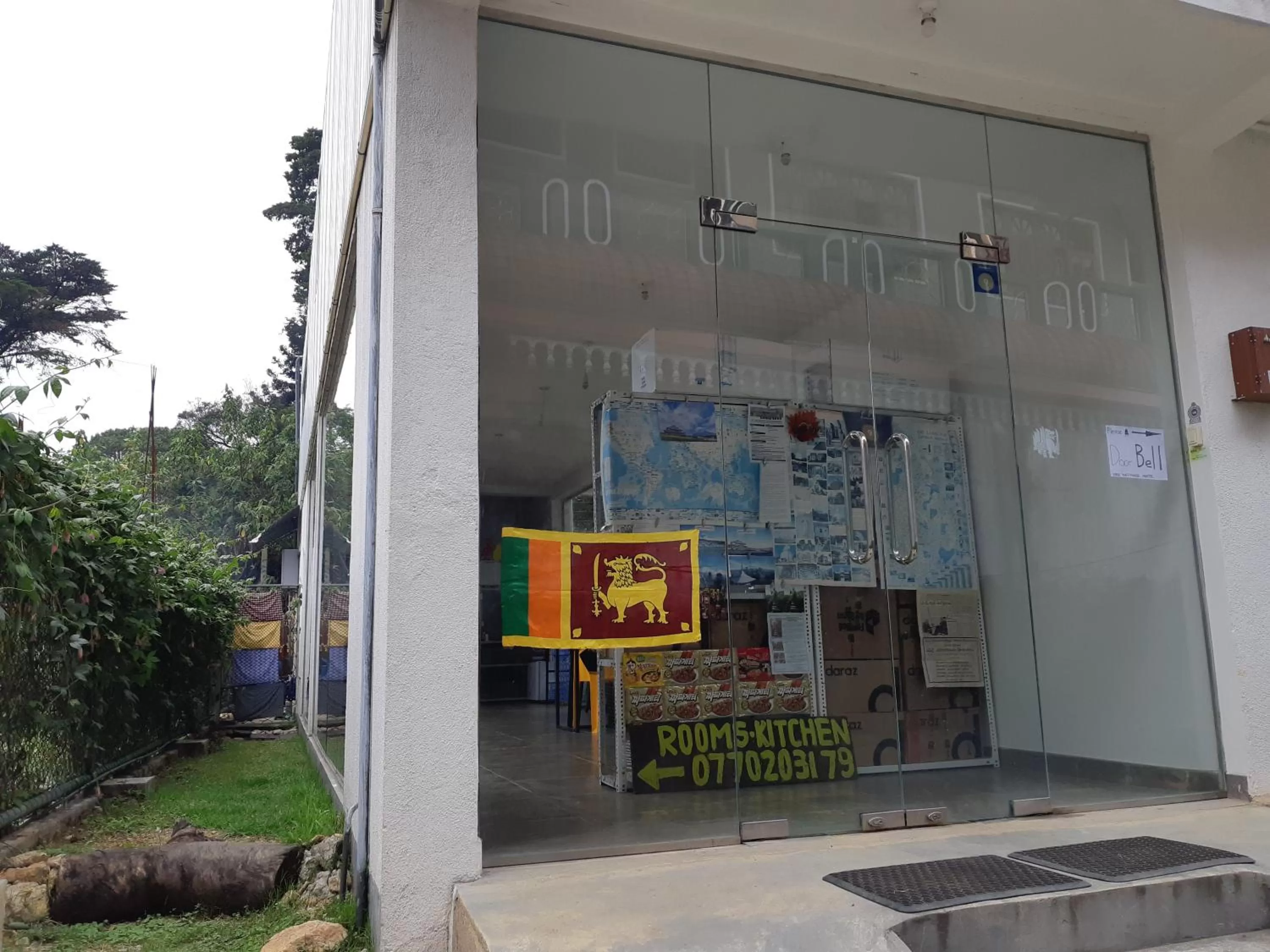 Facade/entrance in Siril Guesthouse Hostel