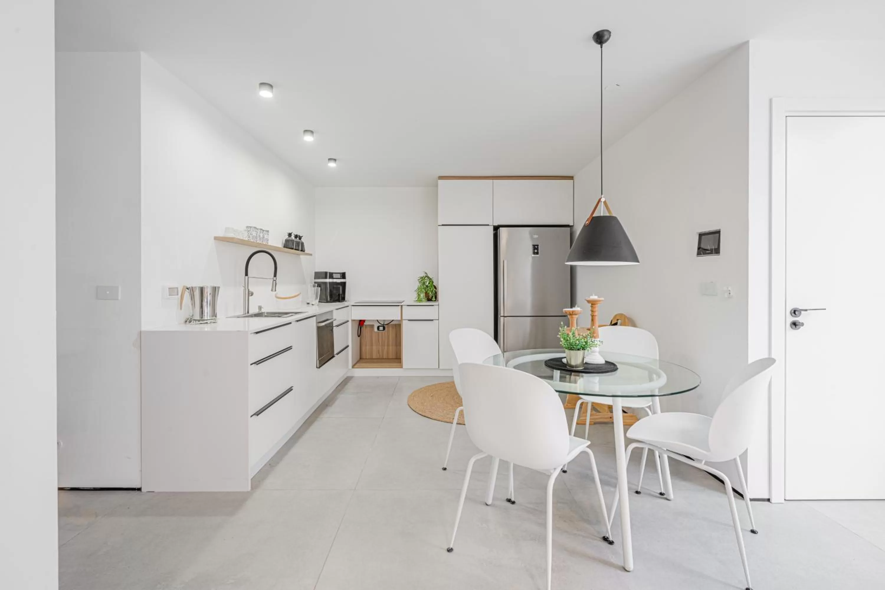 Kitchen/Kitchenette in Danielle boutique suite