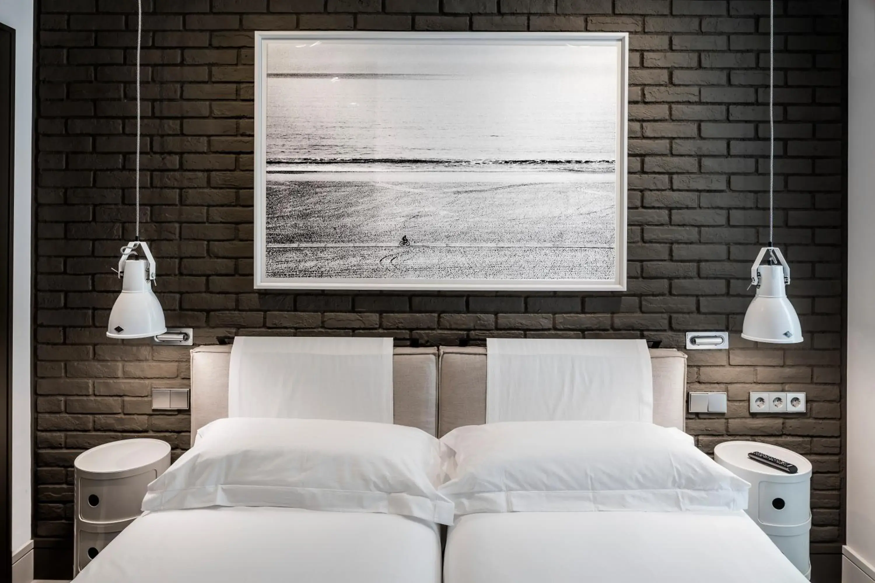 One-Bedroom Apartment (2 Adults) in Midtown Apartments One-Bedroom Apartment (2 Adults) in Midtown Apartments