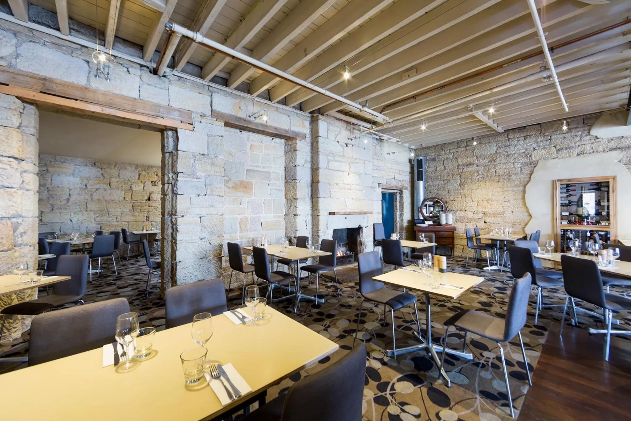 Restaurant/places to eat in Customs House Hotel