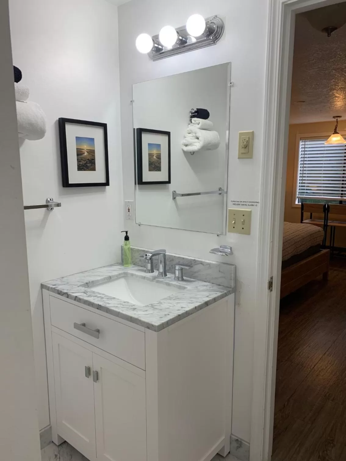 Bathroom in San Dune Inn