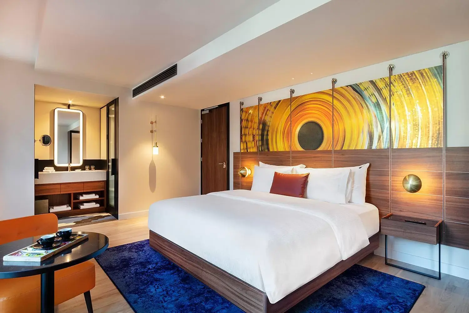 Luxury King Room in Hard Rock Hotel Budapest Luxury King Room in Hard Rock Hotel Budapest