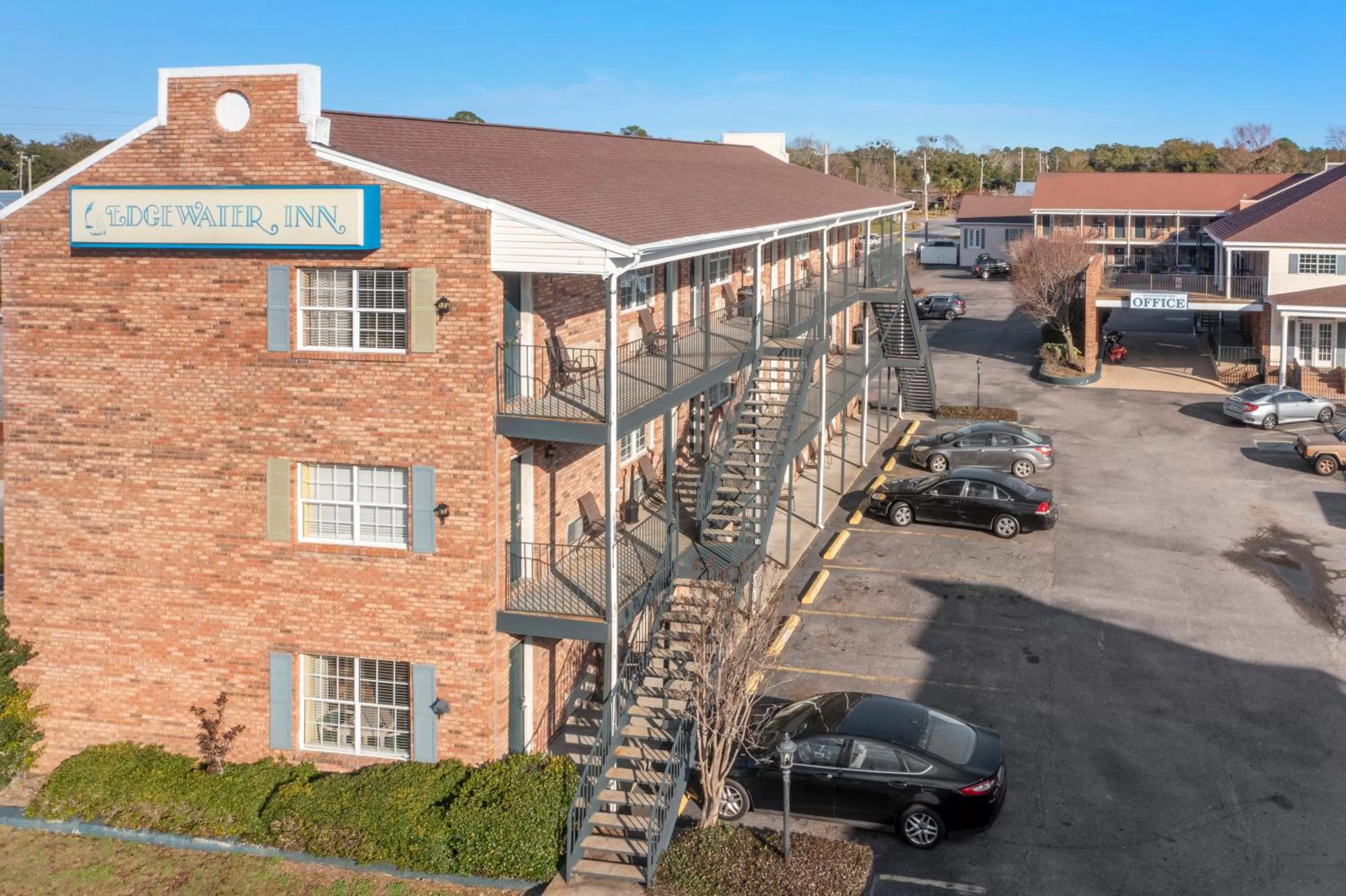 Property building in Edgewater Inn - Biloxi Beach