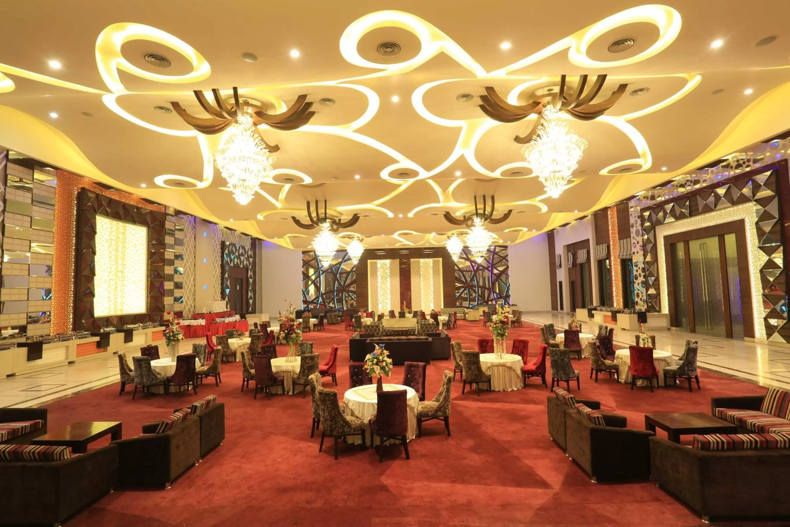 Banquet/Function facilities in The Vivaan Hotel & Resorts Karnal
