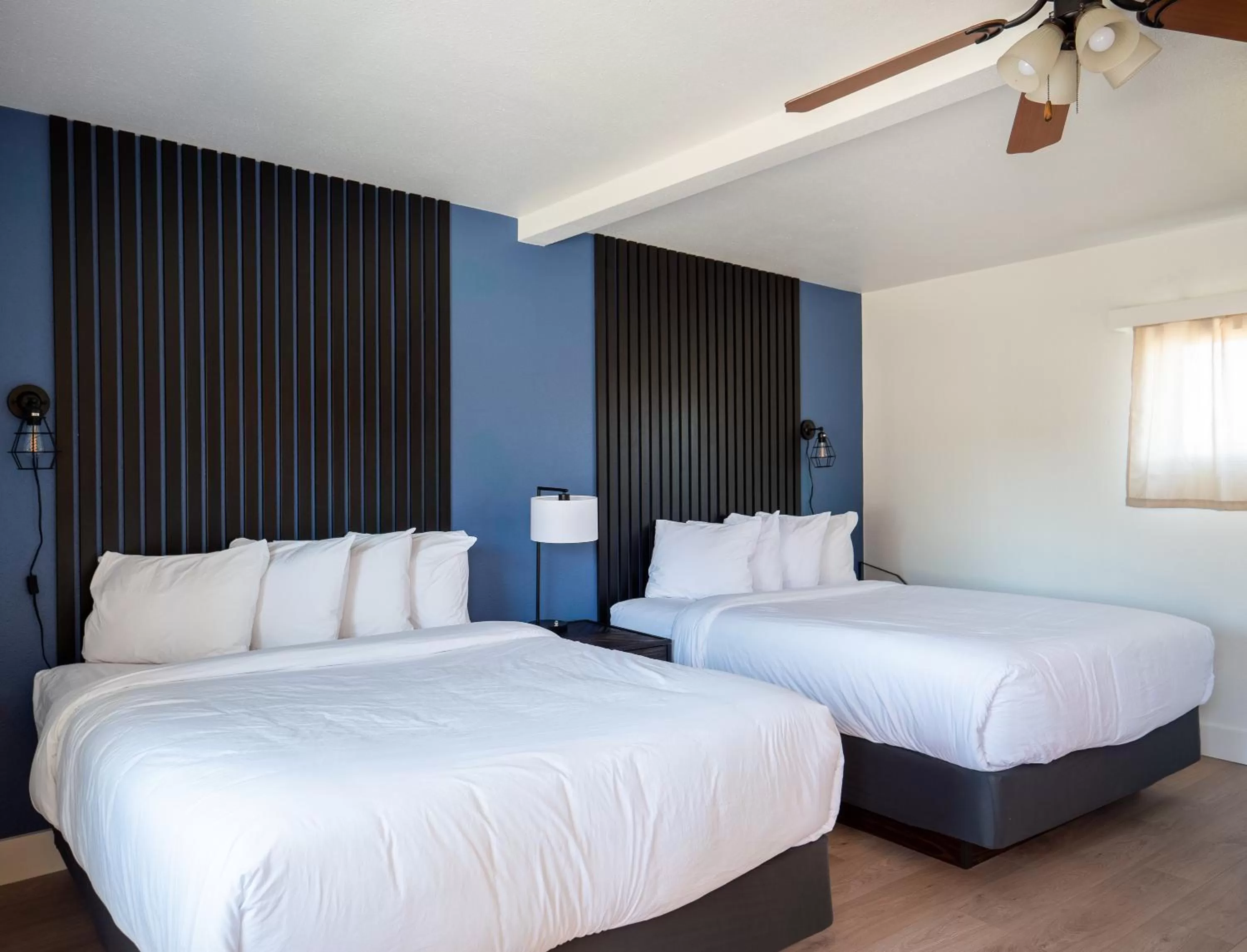 Bed in Balanced Rock Inn