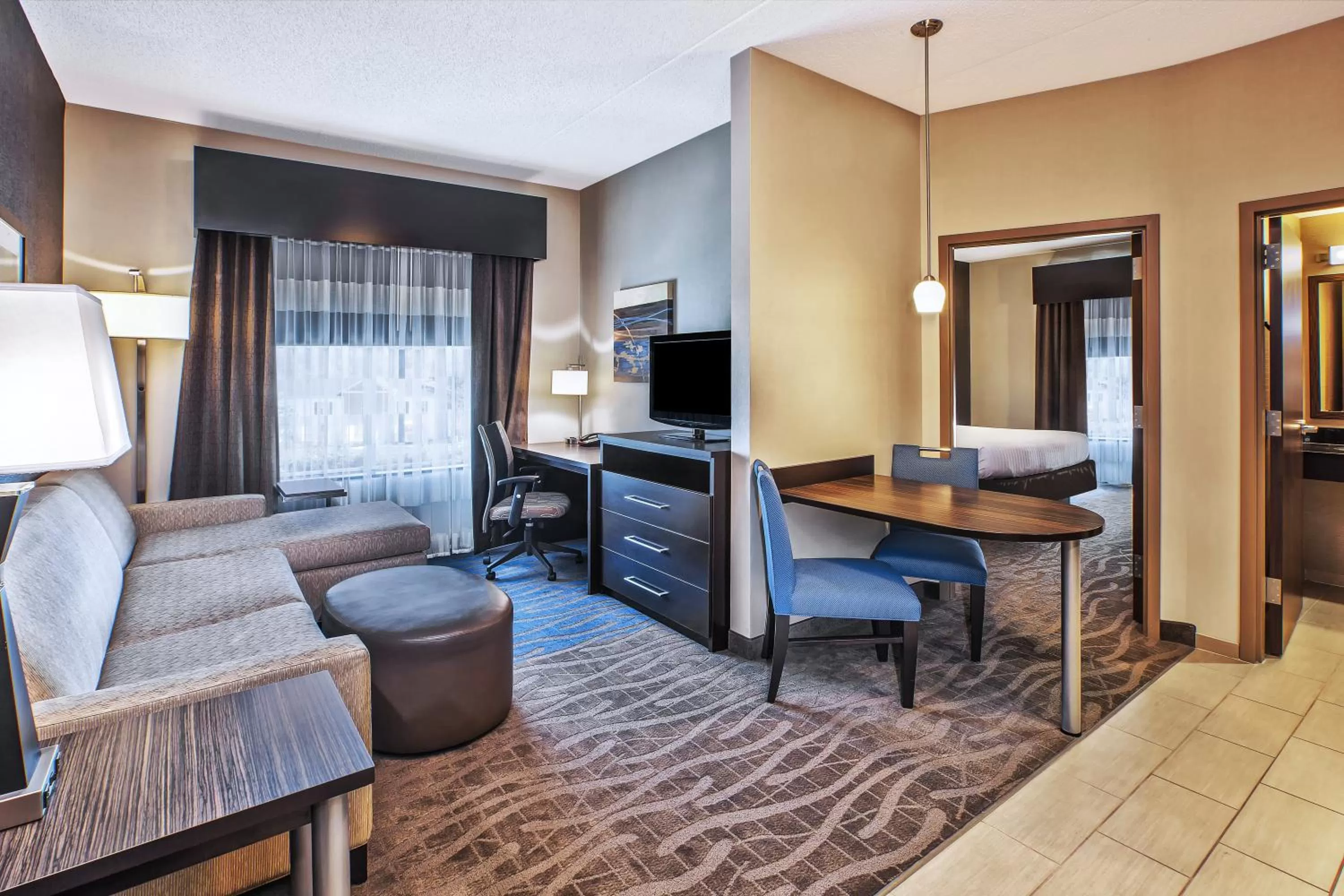 Photo of the whole room, Bed in Holiday Inn Express & Suites Dayton South - I-675 by IHG