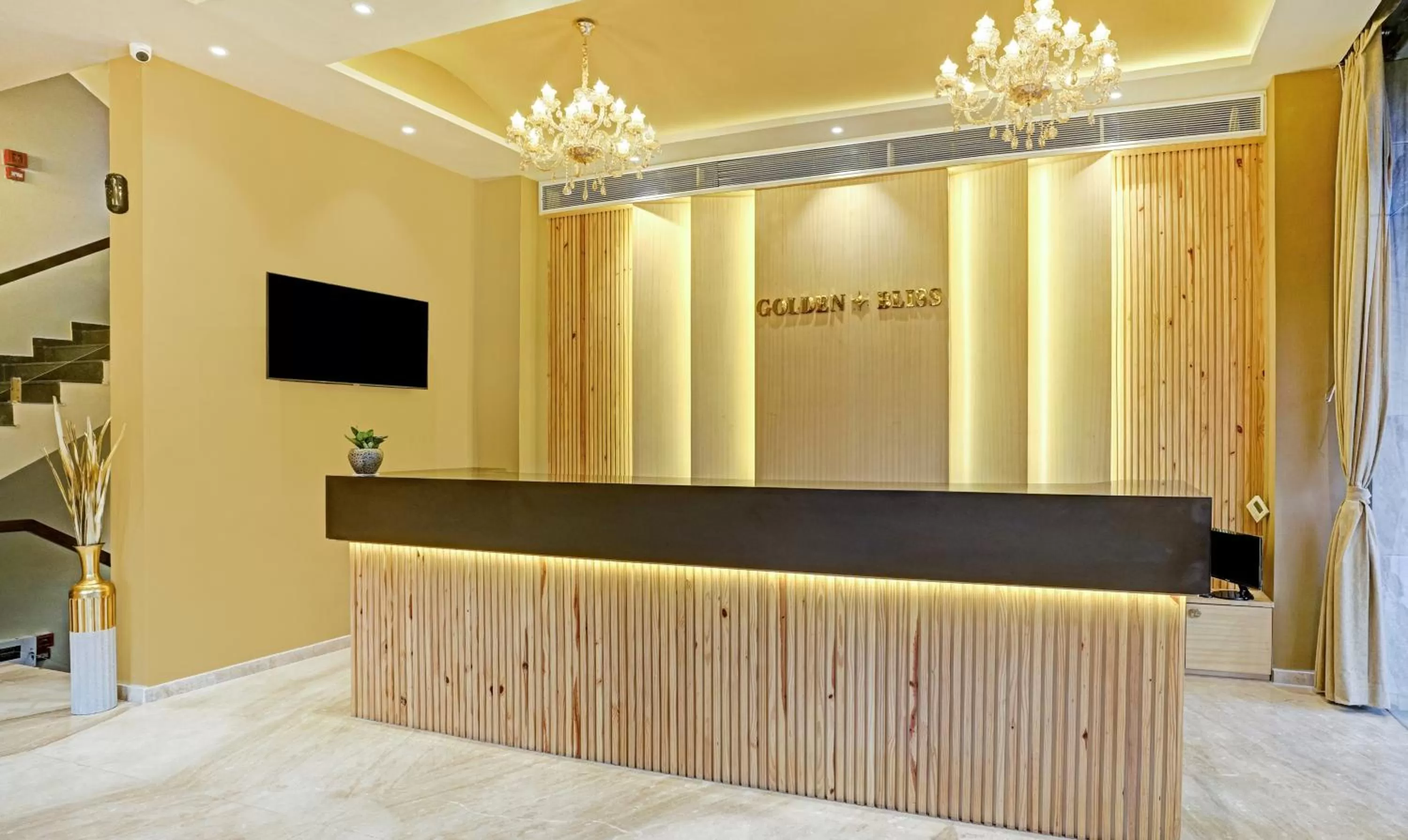 Lobby or reception in Treebo Premium Golden Bliss Trimurti Nagar Square