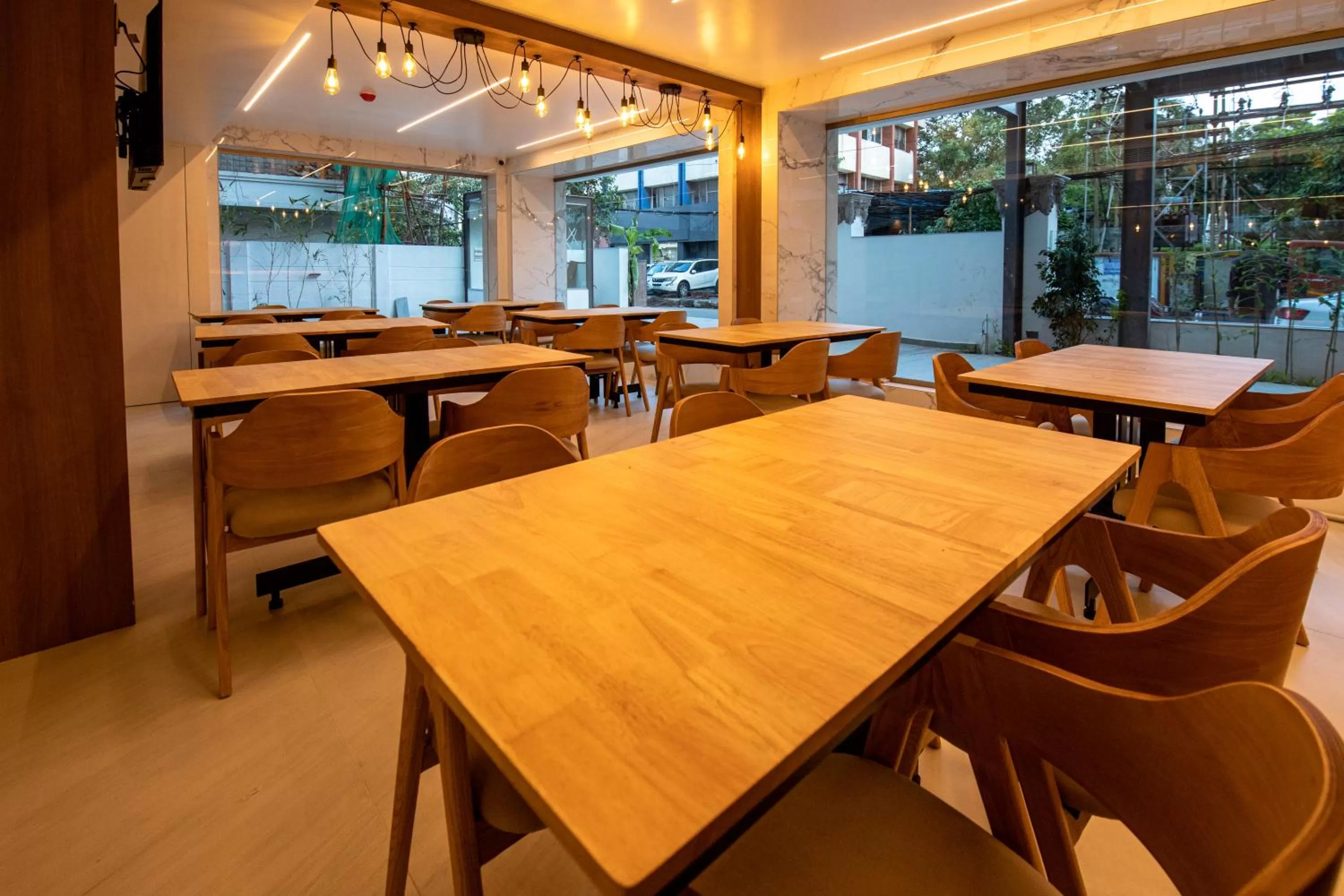 Restaurant/places to eat in RATHNA RESIDENCY - Near US CONSULATE