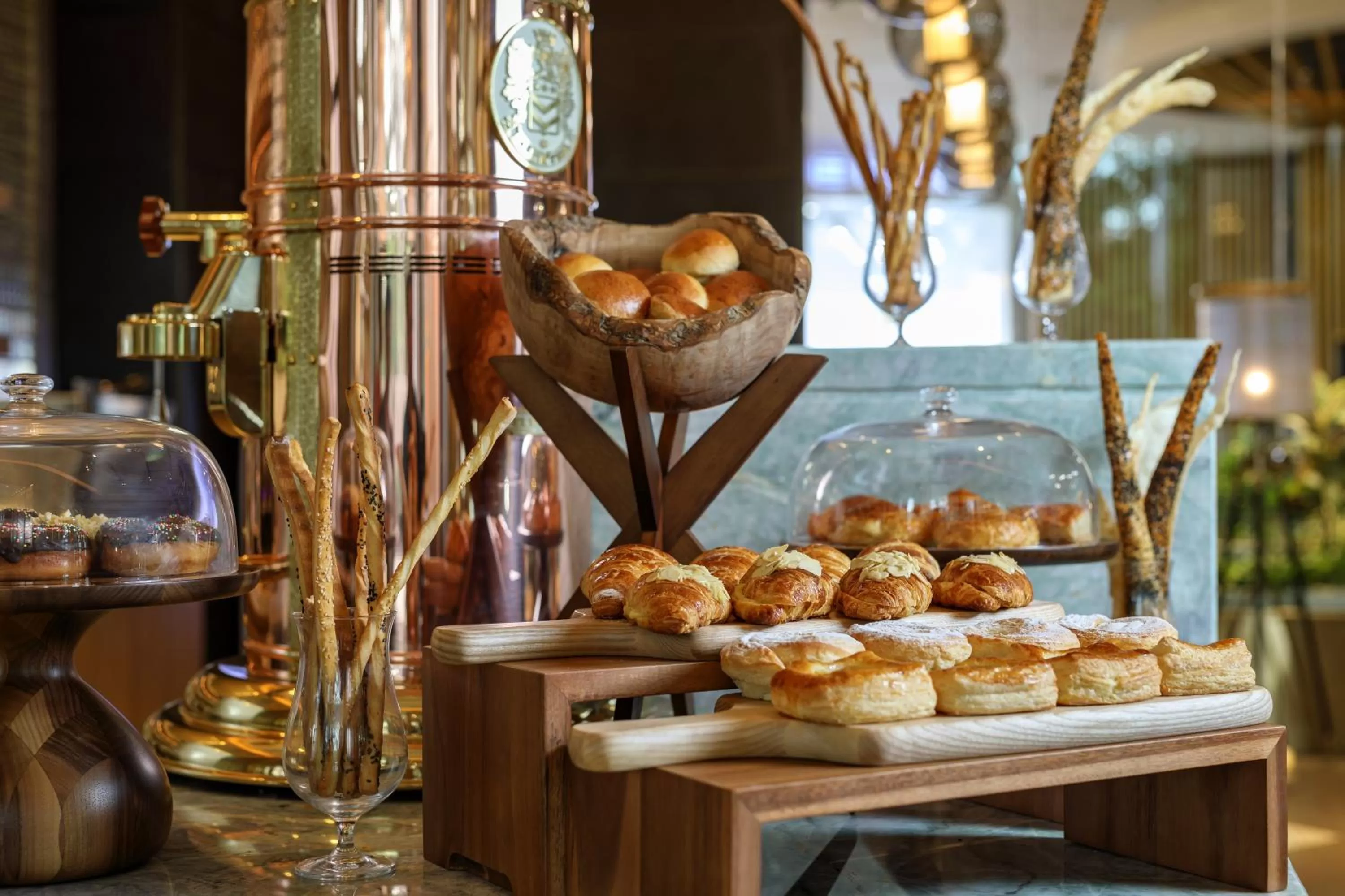 Restaurant/places to eat in Pan Pacific Yangon