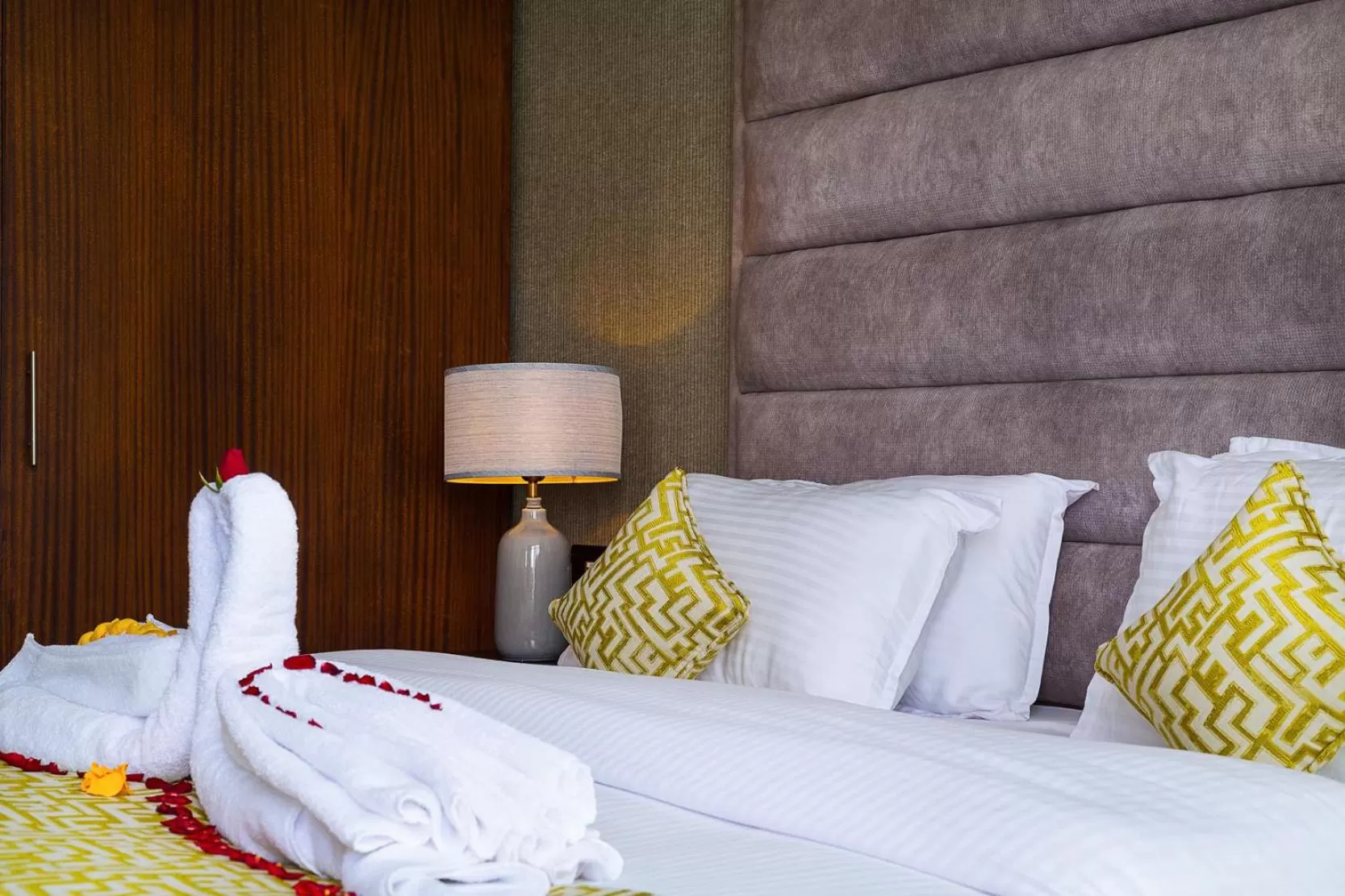 Bed in Fairways Hotel Kisumu