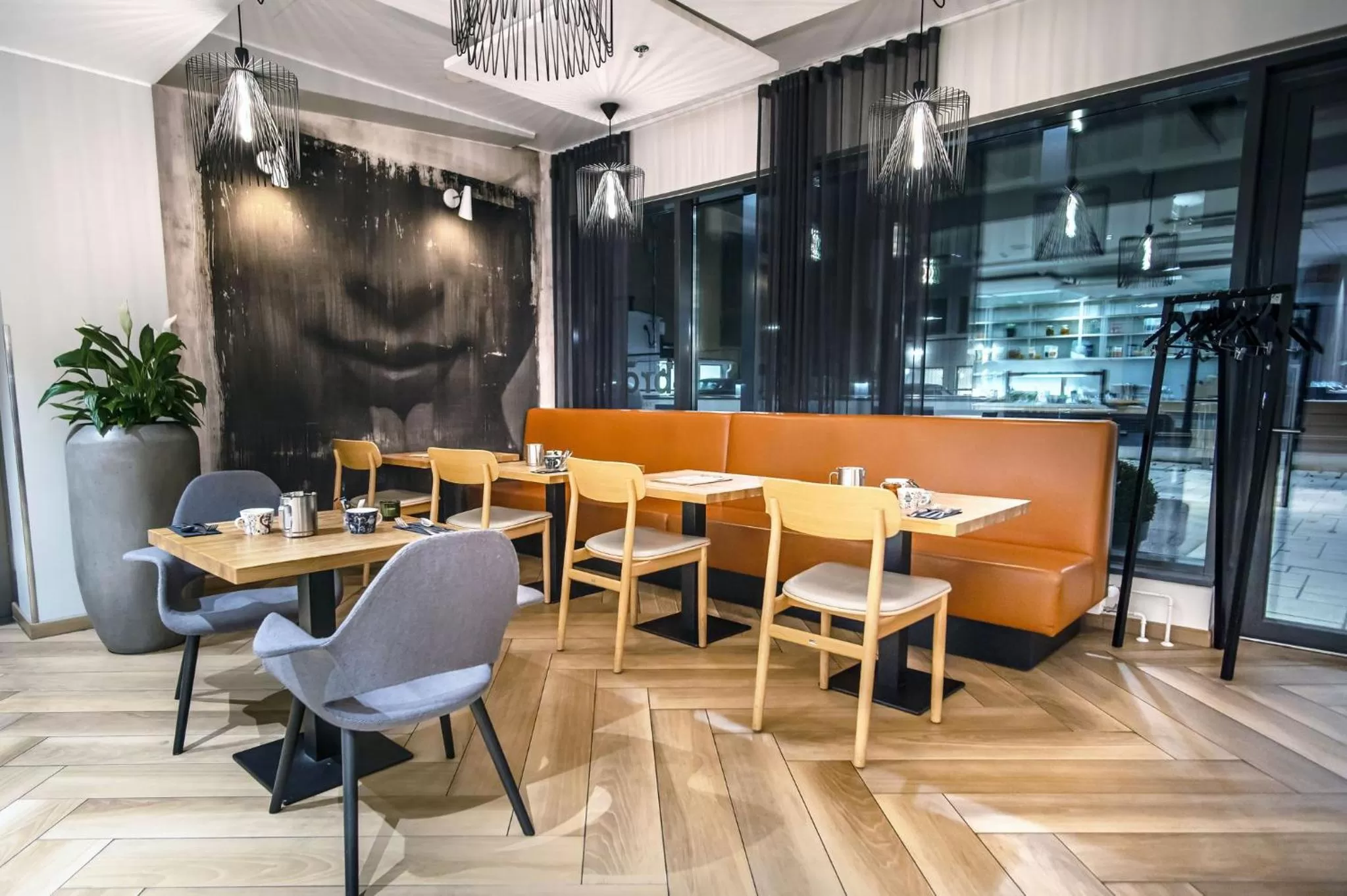 Restaurant/places to eat in Hotel Indigo Helsinki-Boulevard by IHG