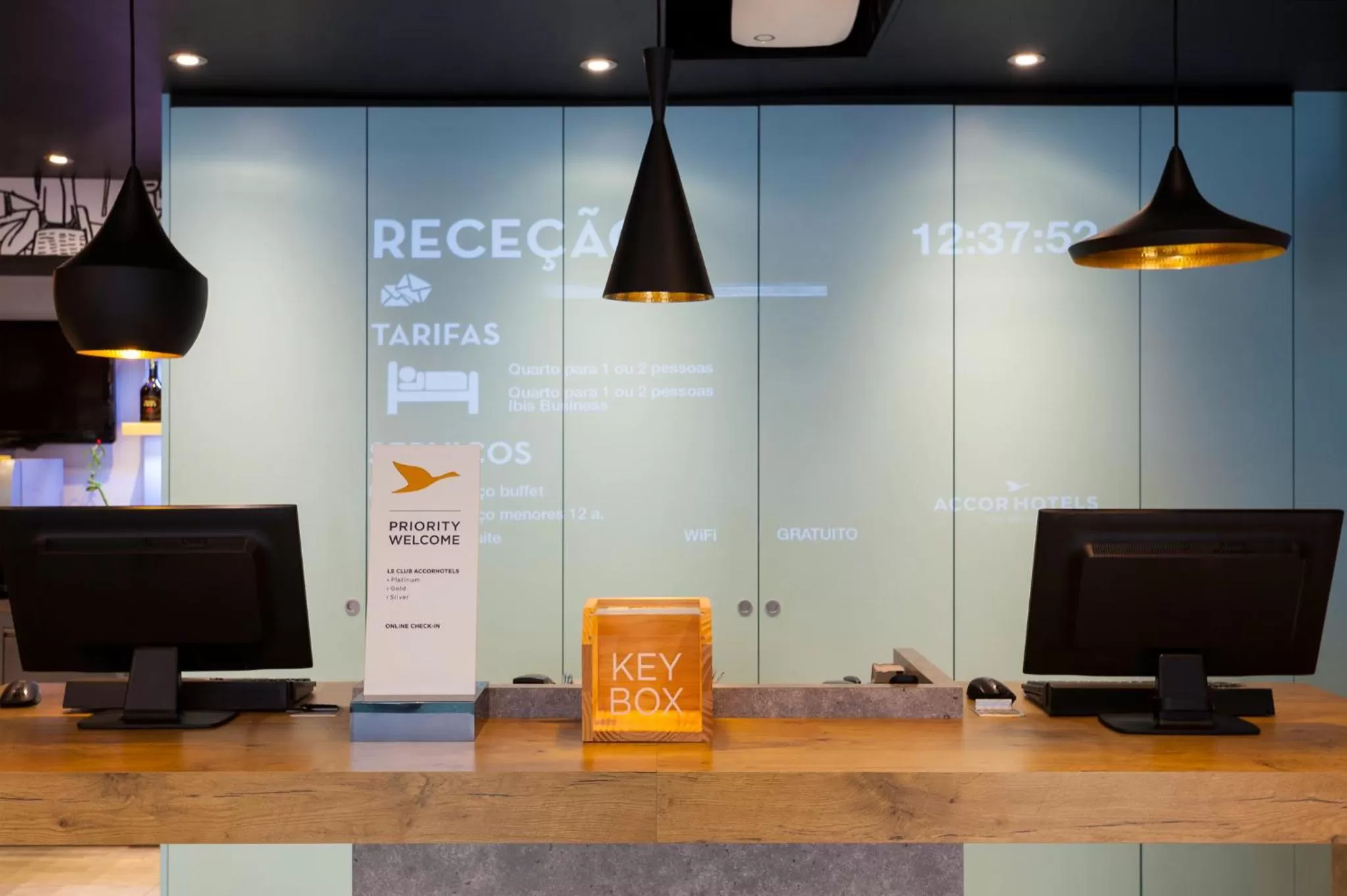 Lobby or reception in Hotel ibis Lisboa Liberdade