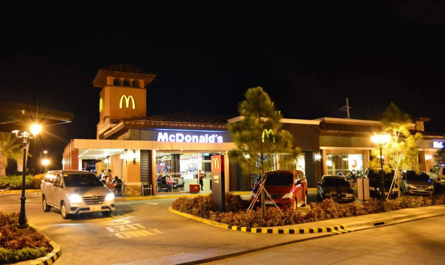 Nearby landmark in The Palines Apartment Hotel near Brittany Palazzo, Evia Mall Alabang