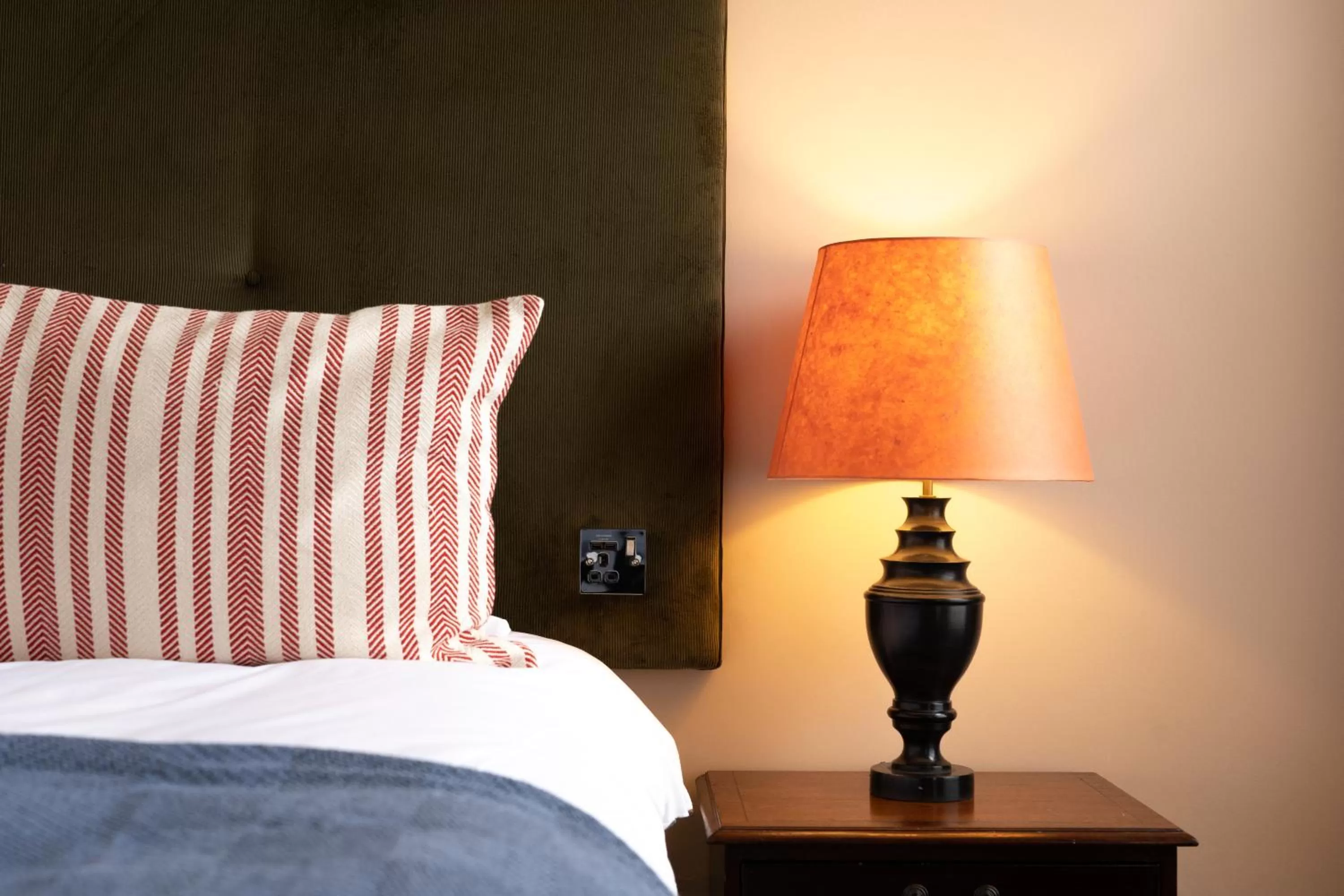 Bed in The Green Dragon Hotel