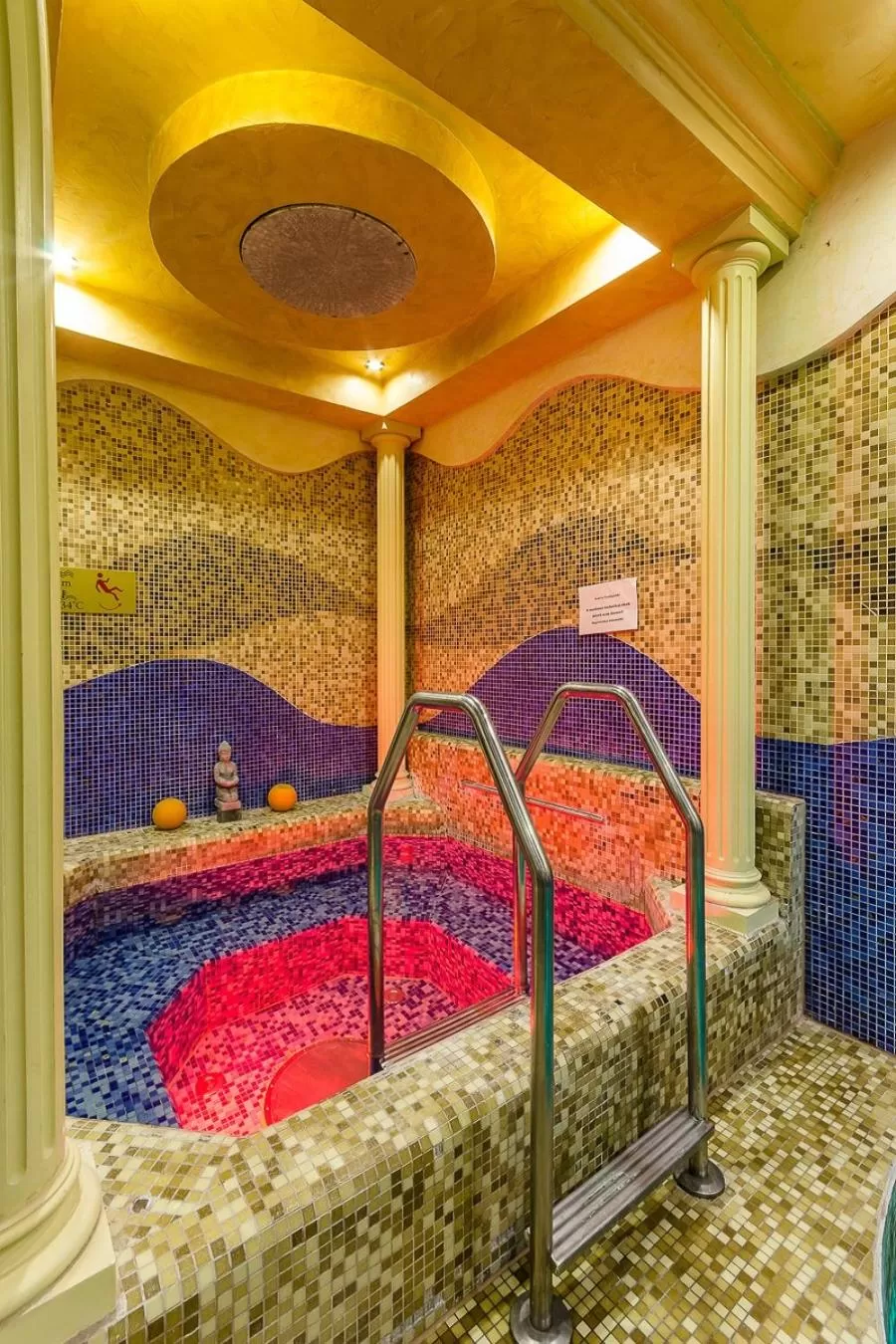 Spa and wellness centre/facilities in Hotel Aurum