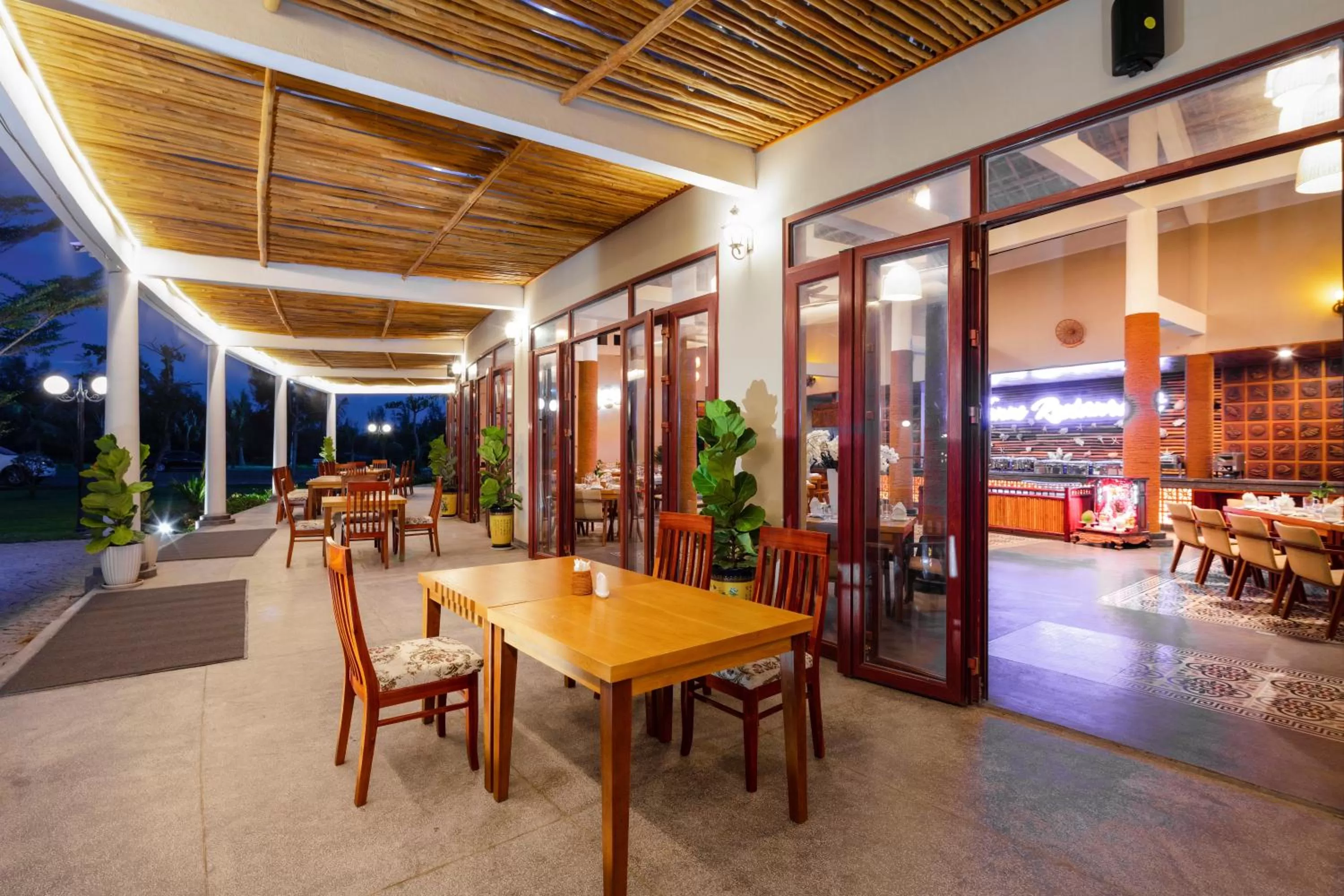 Lounge or bar in Sao Mai Beach Resort