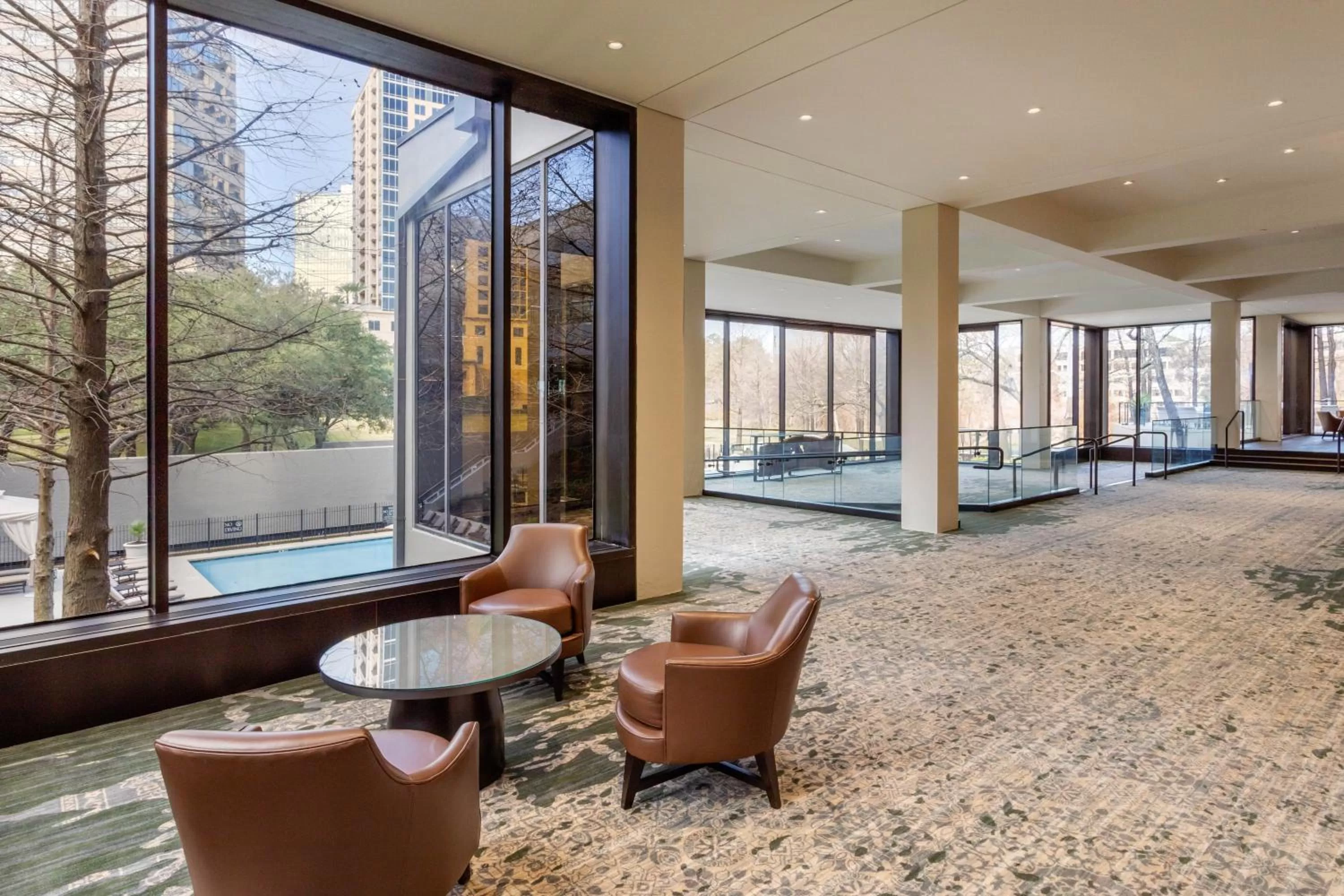 Decorative detail in Omni Houston Hotel