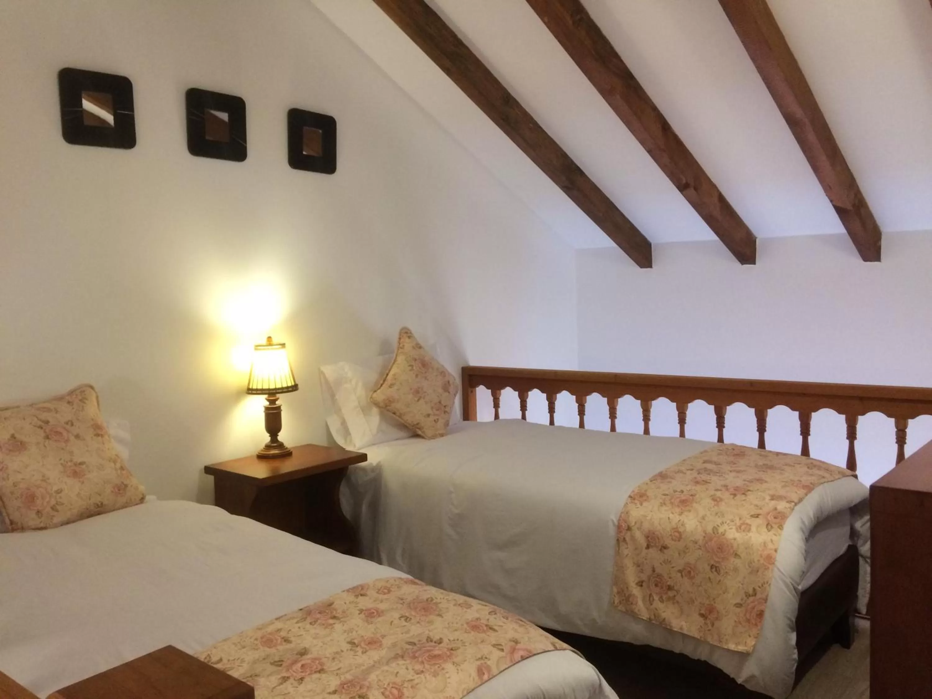 Quadruple Room with Terrace in Hotel El Giro