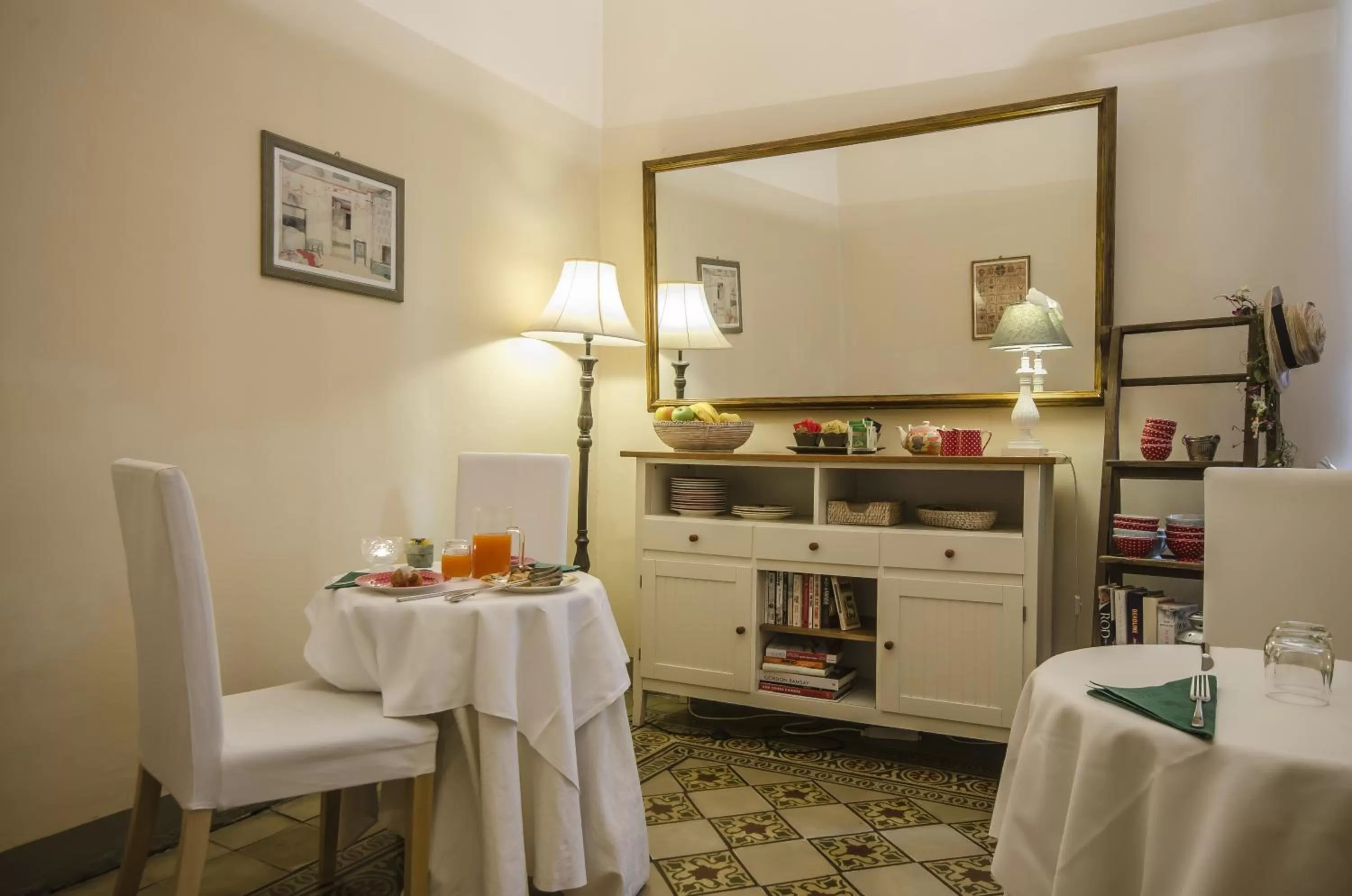 Lounge or bar in La Bohème