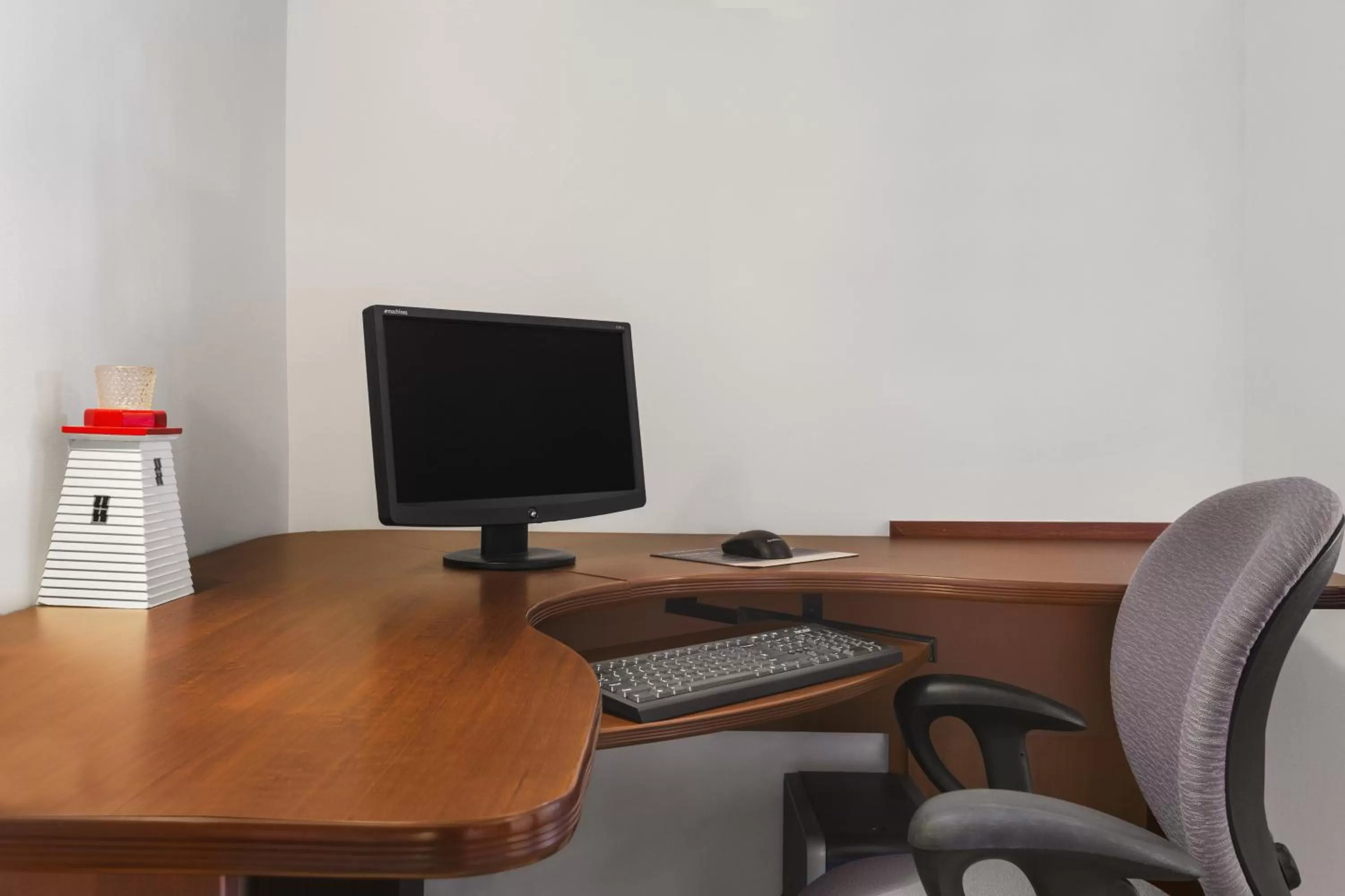 Business facilities in Days Inn by Wyndham Bridgewater Conference Center