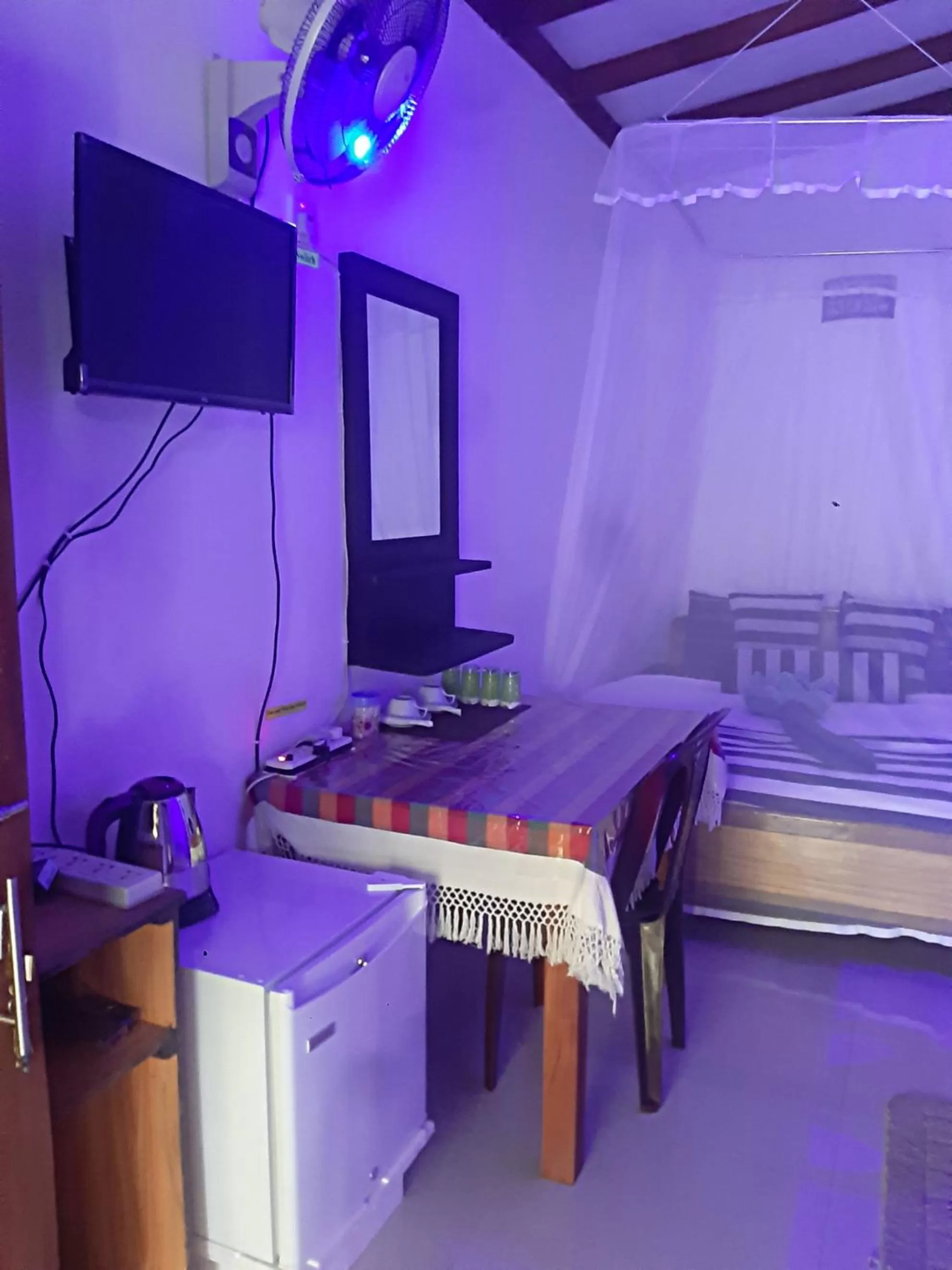 Property building, Bed in Cozy Homestay Waterfall Road Ella