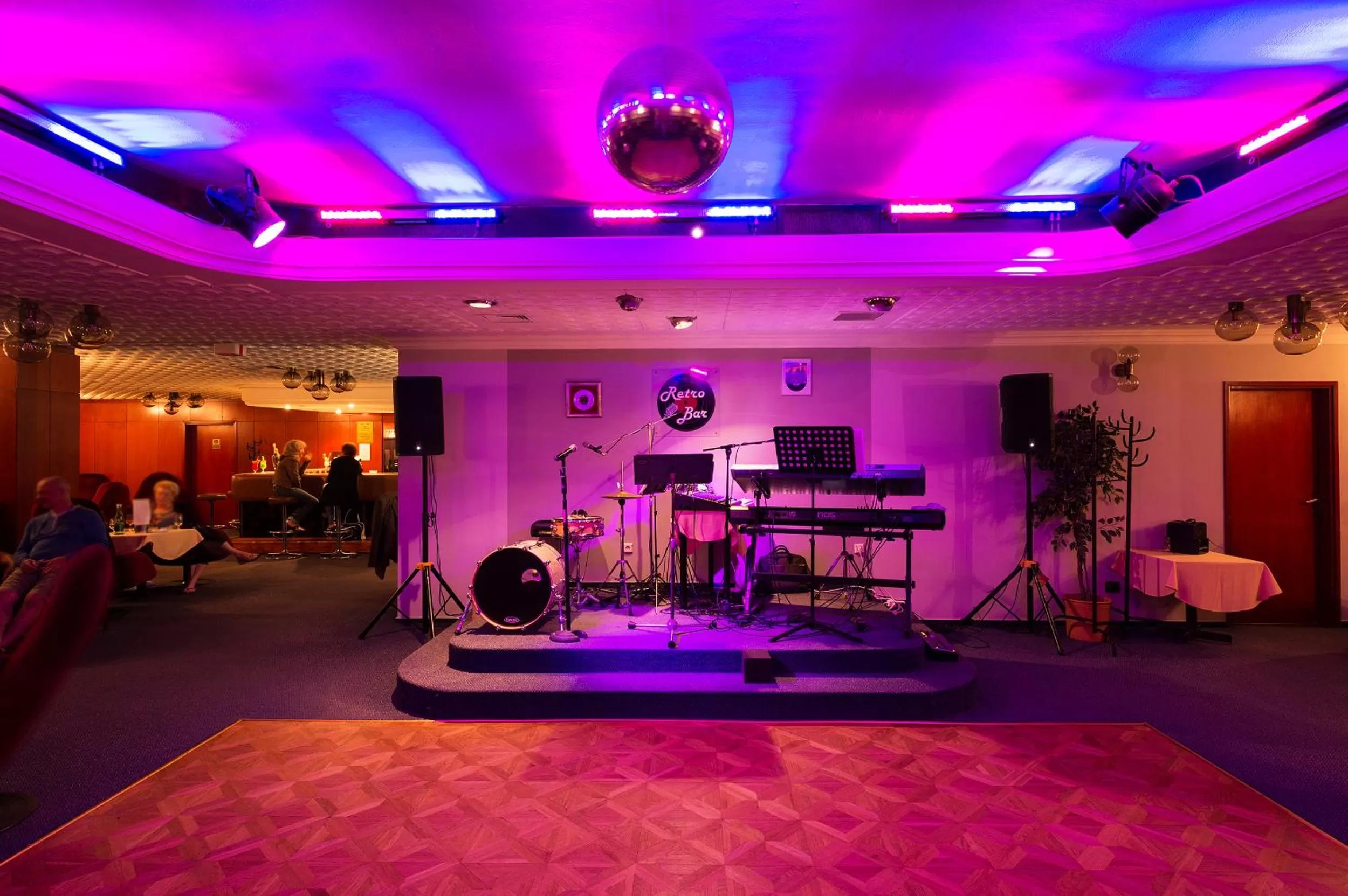 Evening entertainment in Ensana Esplanade