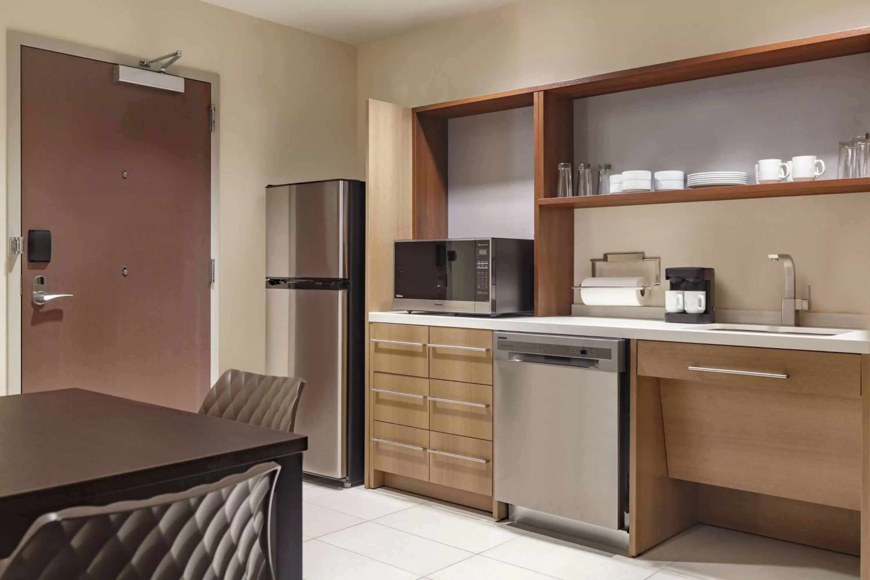 Kitchen or kitchenette in Home2 Suites By Hilton Ogden