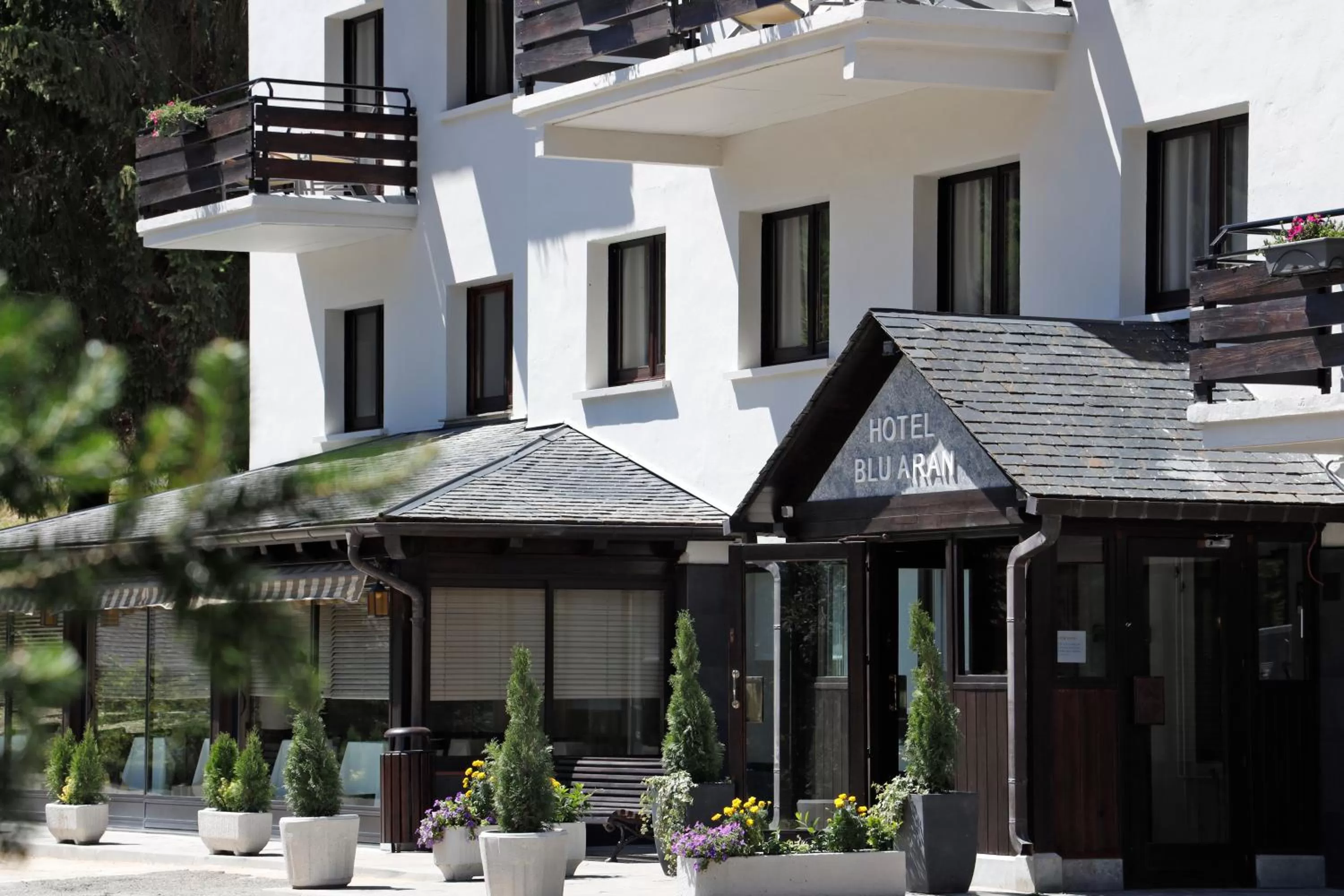 Property building in Hotel Blu Aran