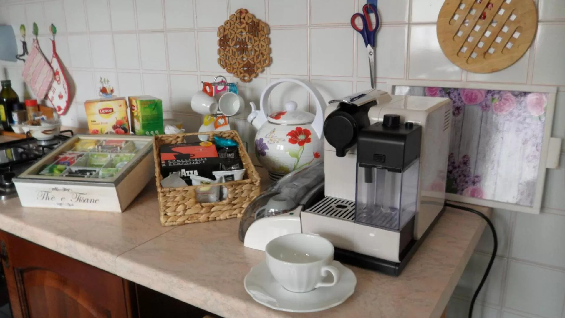 Coffee/tea facilities in B&B Il Mirto