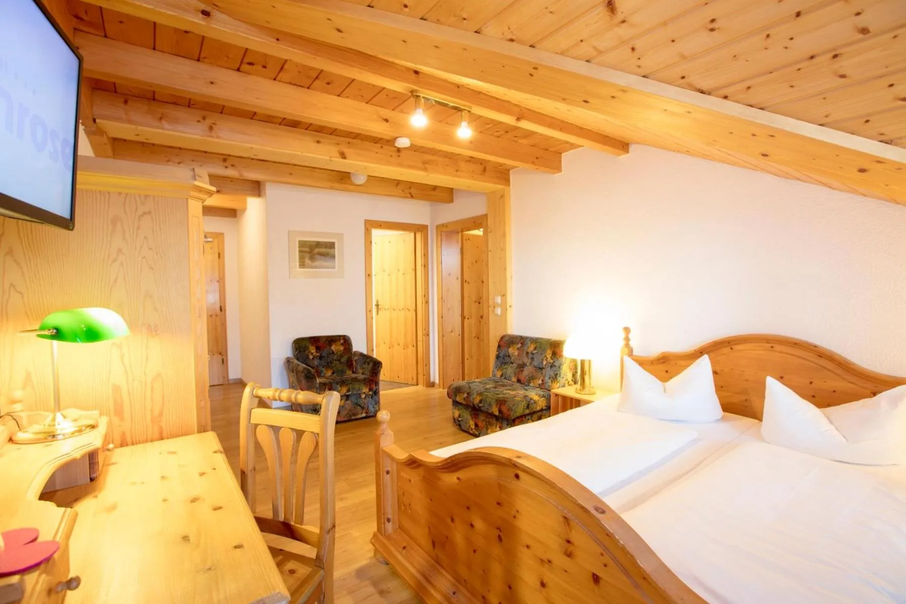 Photo of the whole room, Bed in Akzenthaus Alpenrose Nesselwang