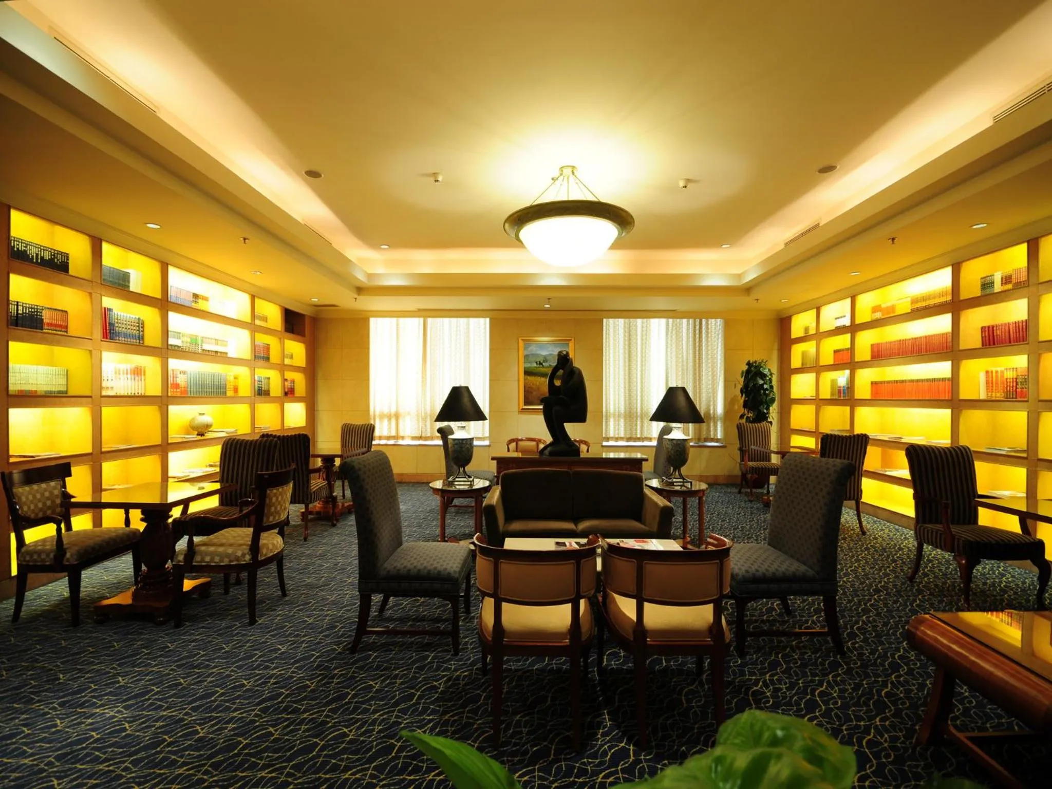 Library in Wyndham Beijing North