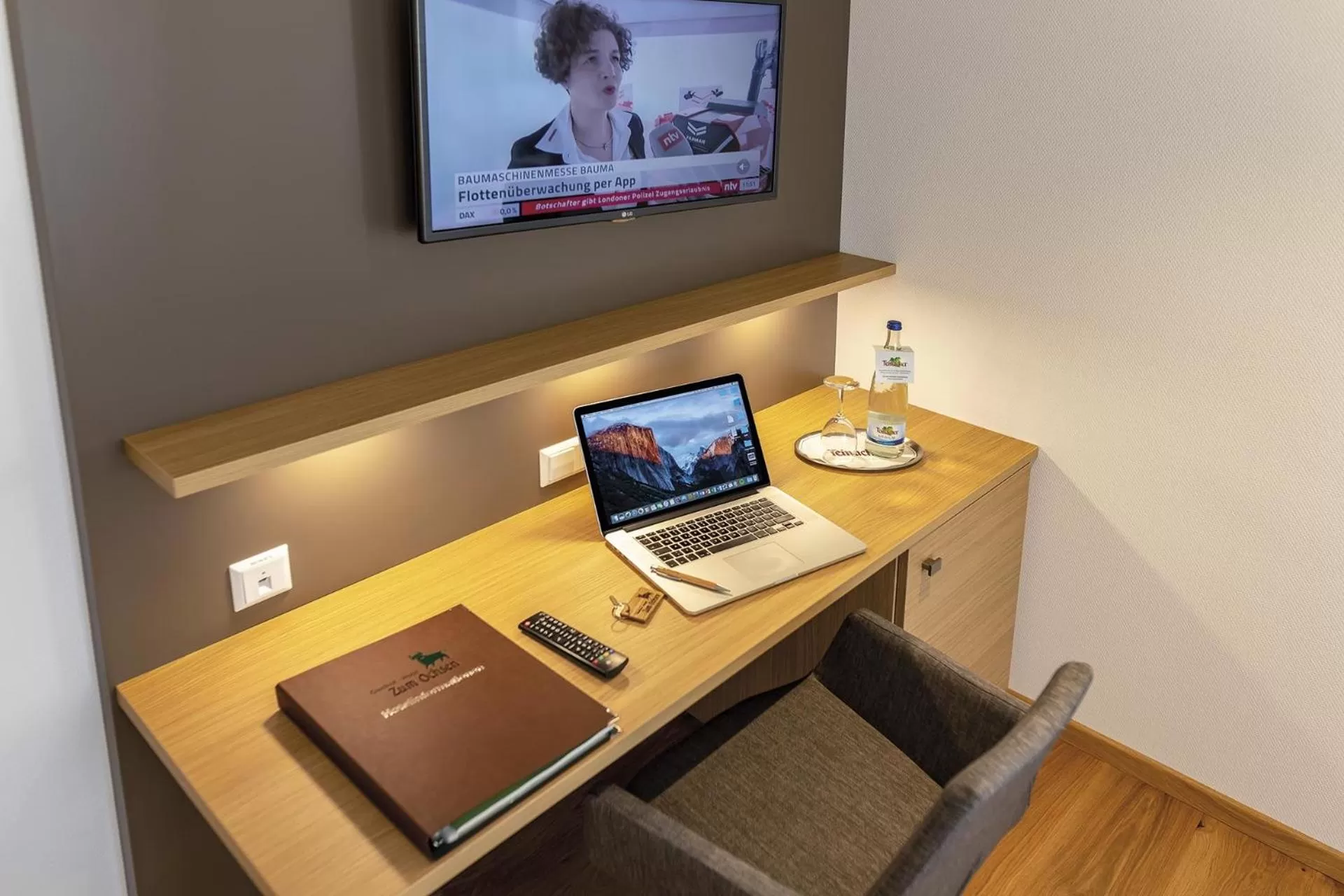 TV and multimedia in Gasthof - Hotel zum Ochsen GmbH