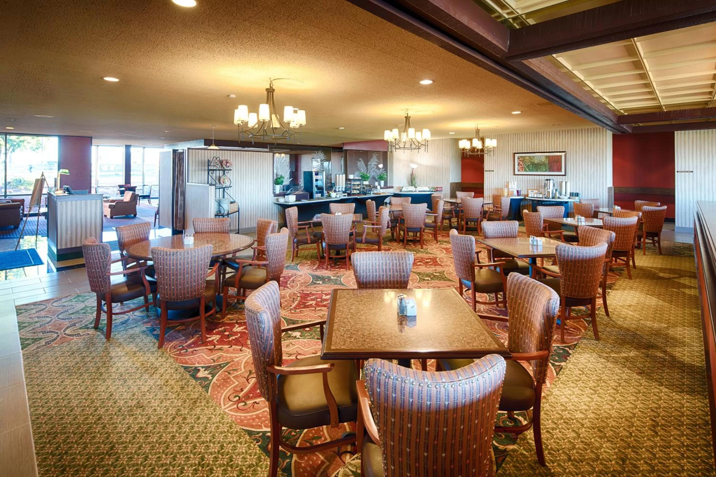 Restaurant/places to eat in Red Lion Hotel Pendleton