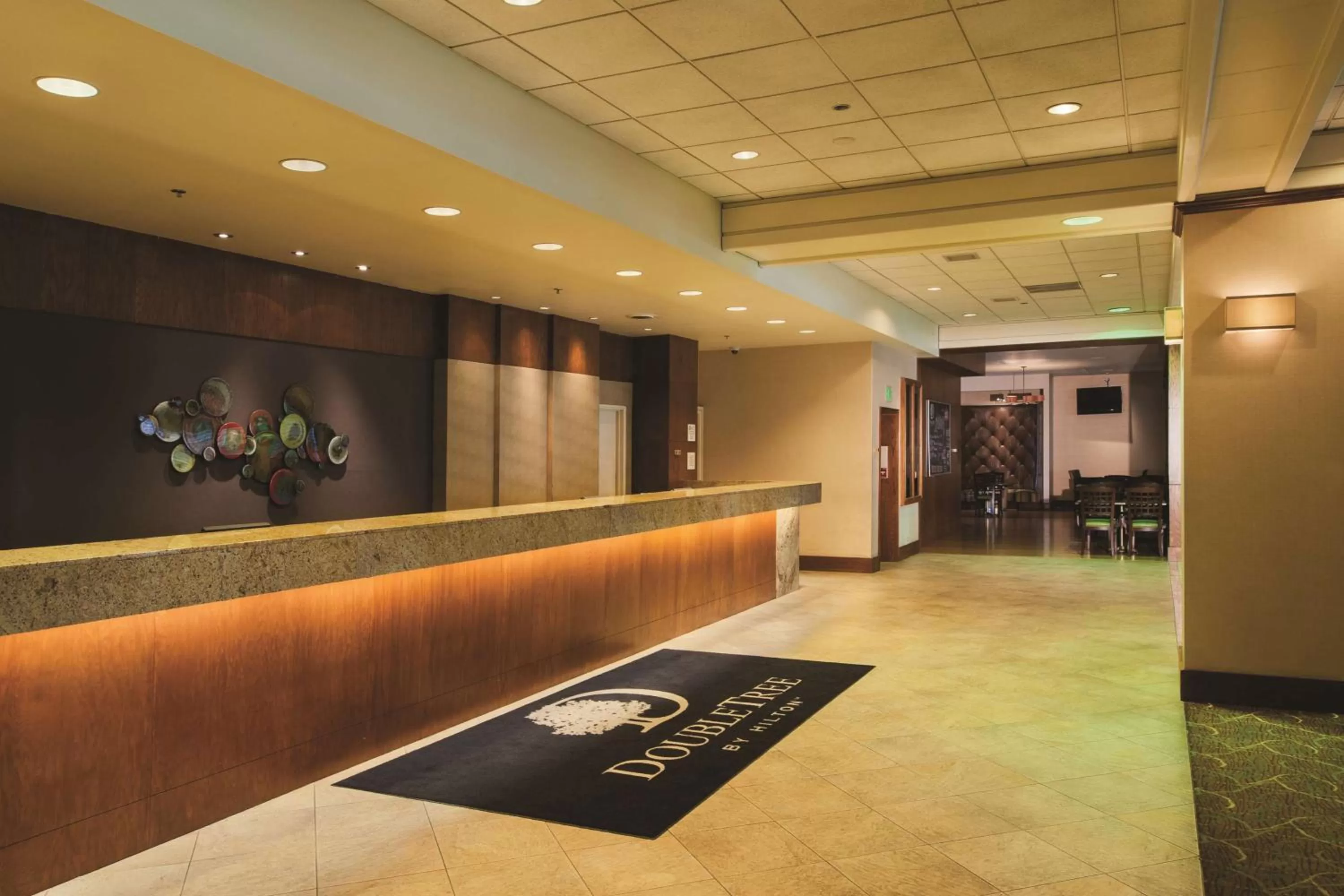 Lobby or reception in DoubleTree by Hilton Hotel & Executive Meeting Center Omaha-Downtown