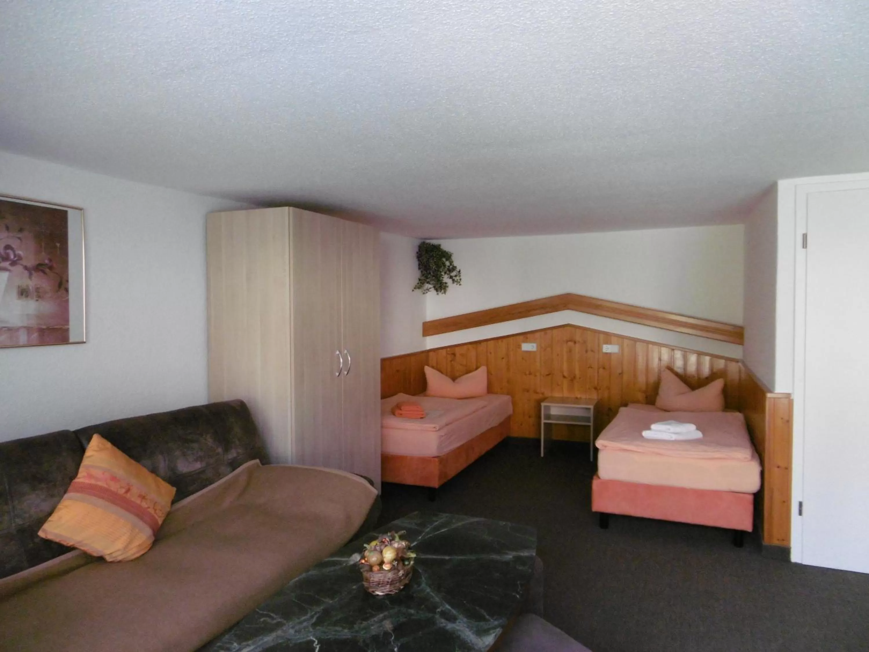 Bed in Hotel & Pension Aßmann