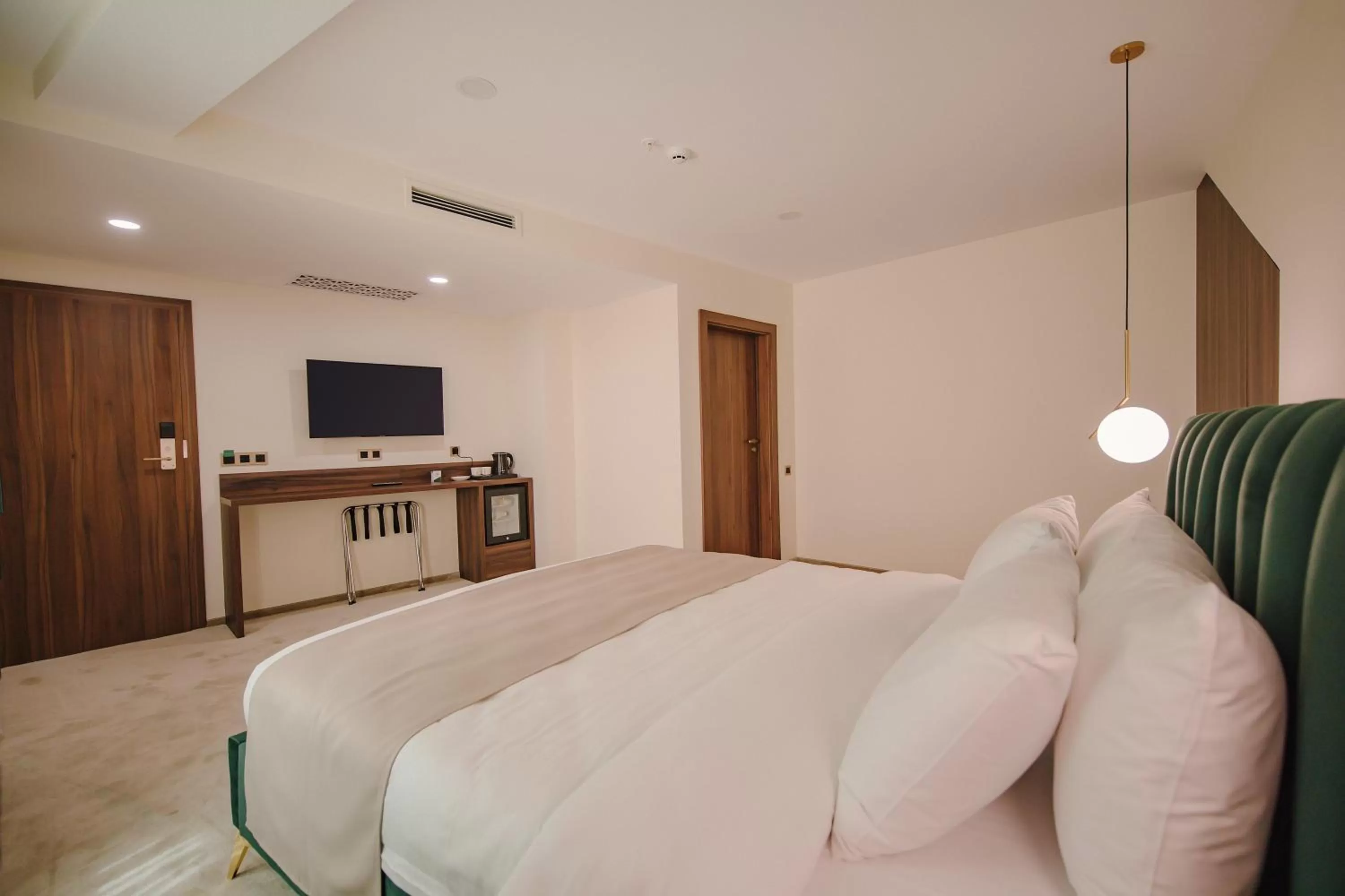 Photo of the whole room, Bed in Orden Hotel