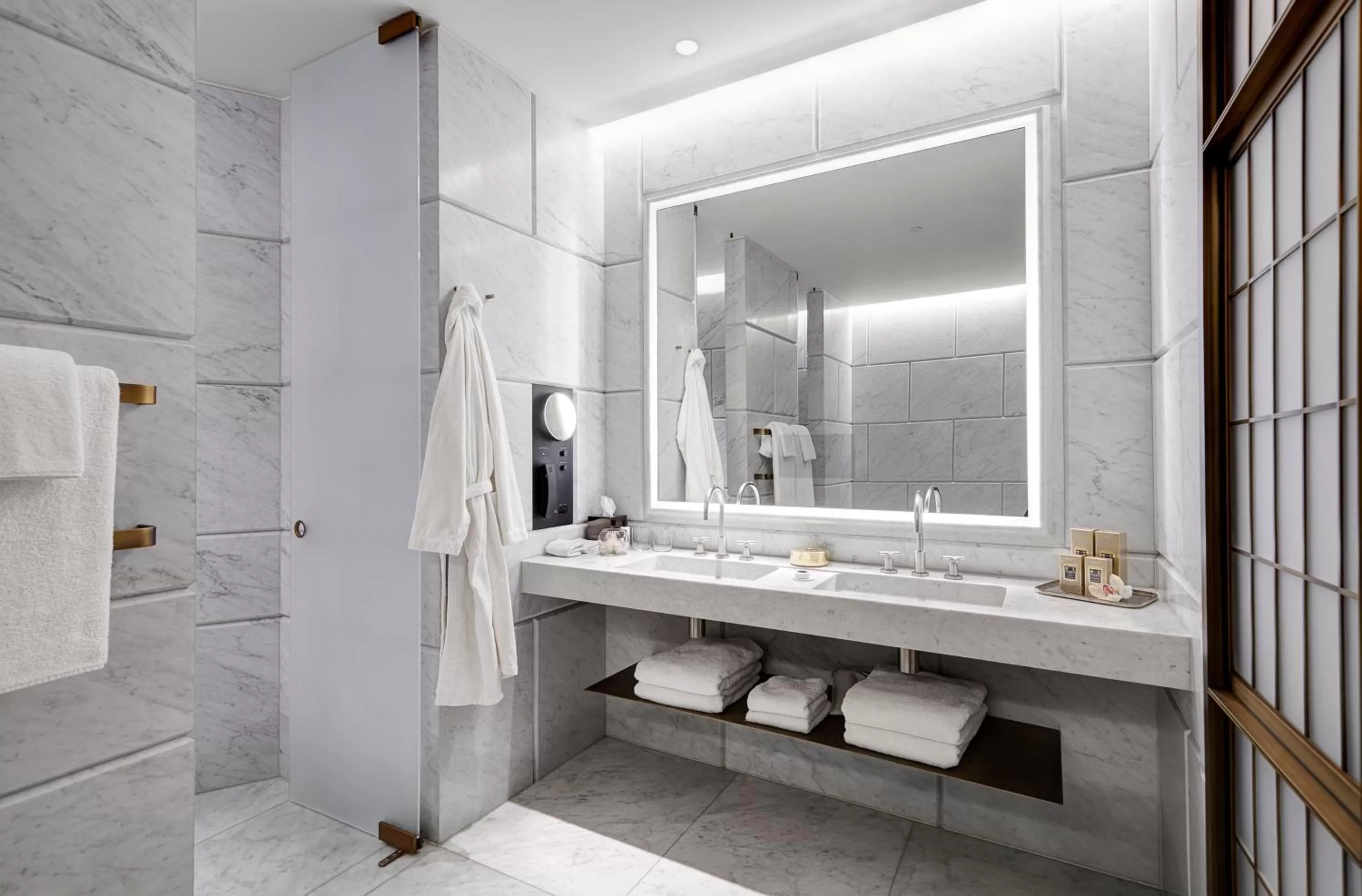 Bathroom in Hotel Cafe Royal