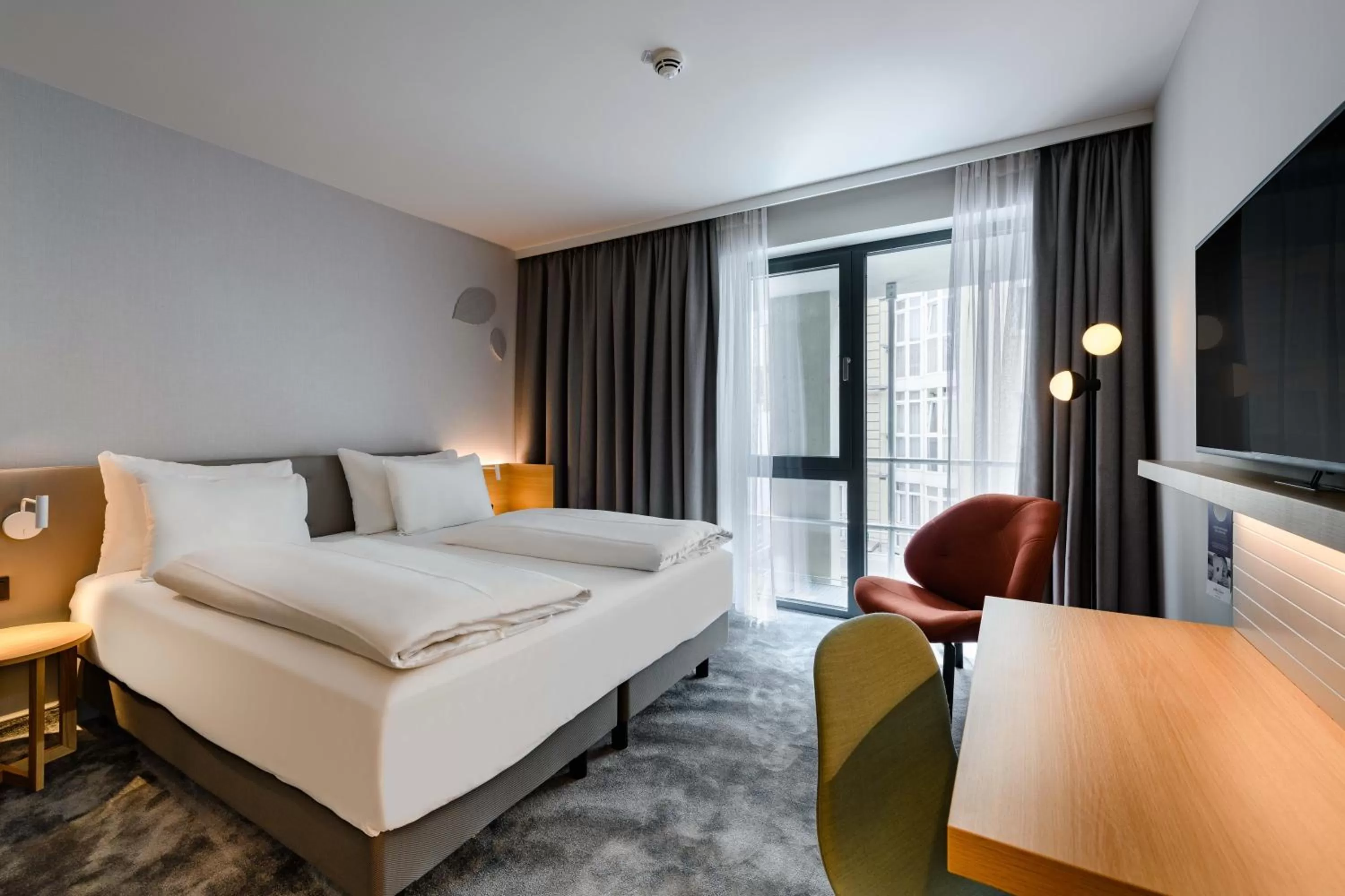 Photo of the whole room, Bed in Mercure München City Schwabing