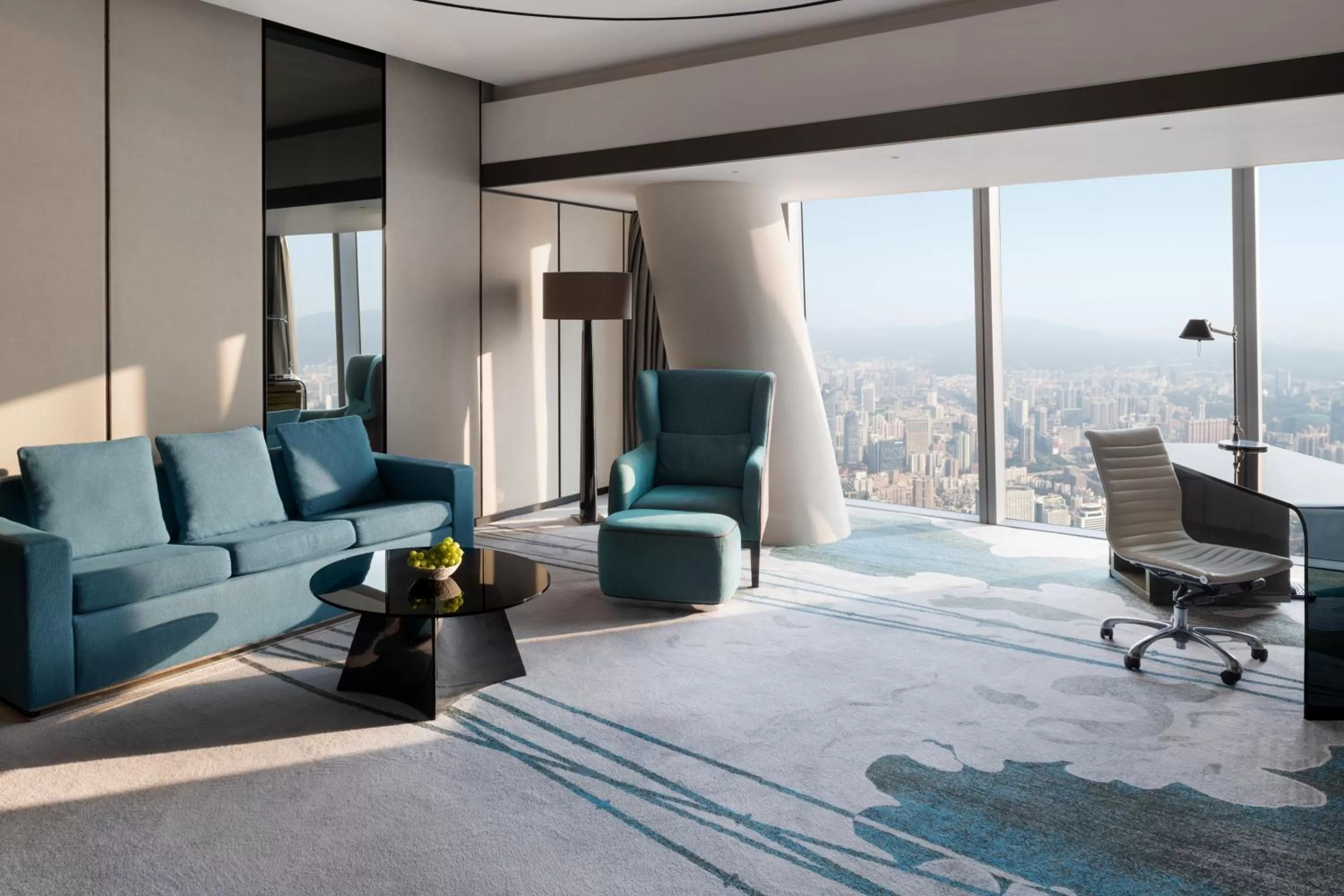 Living room in Four Seasons Hotel Guangzhou