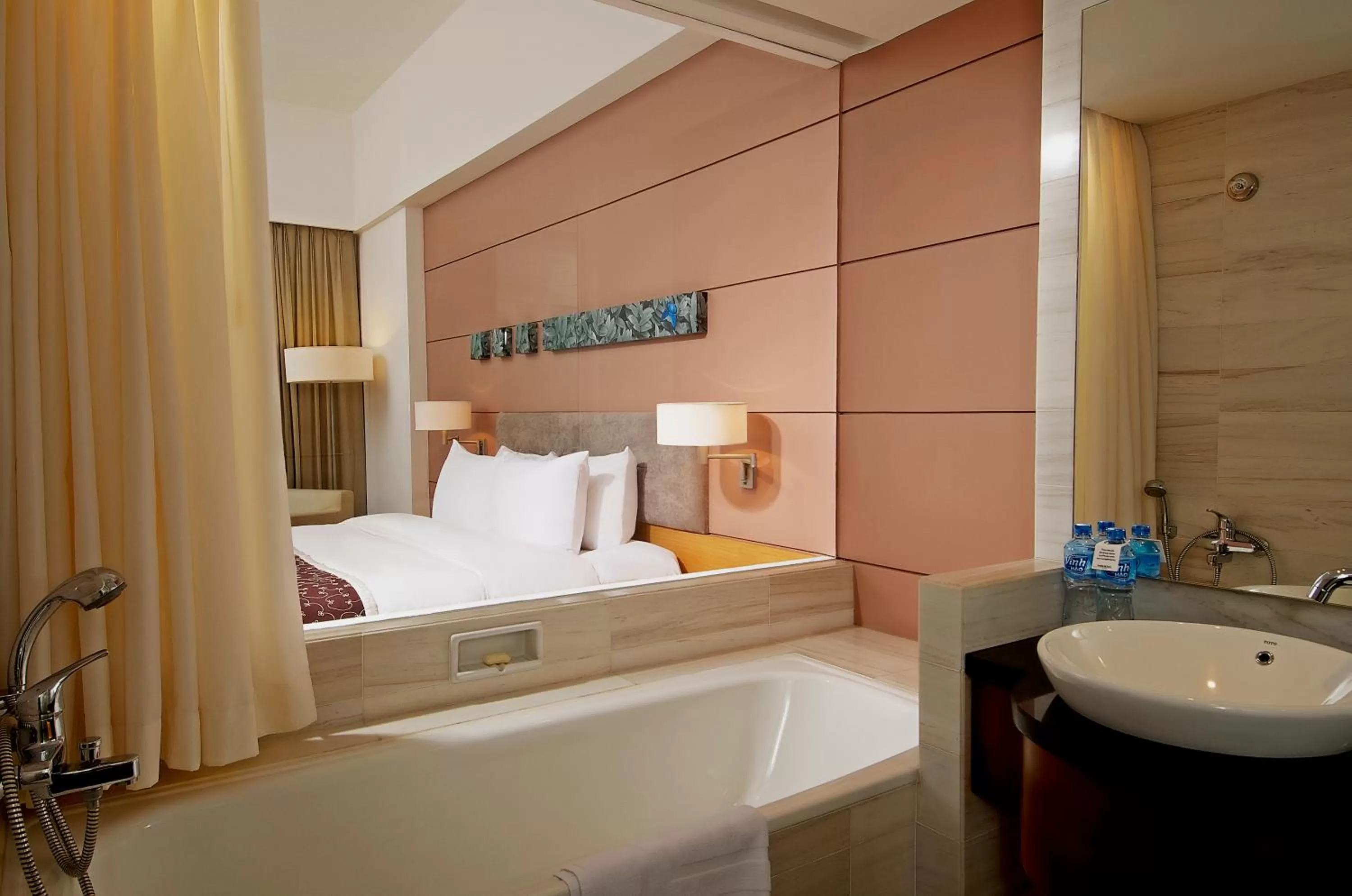 Bathroom, Bed in PARKROYAL Saigon