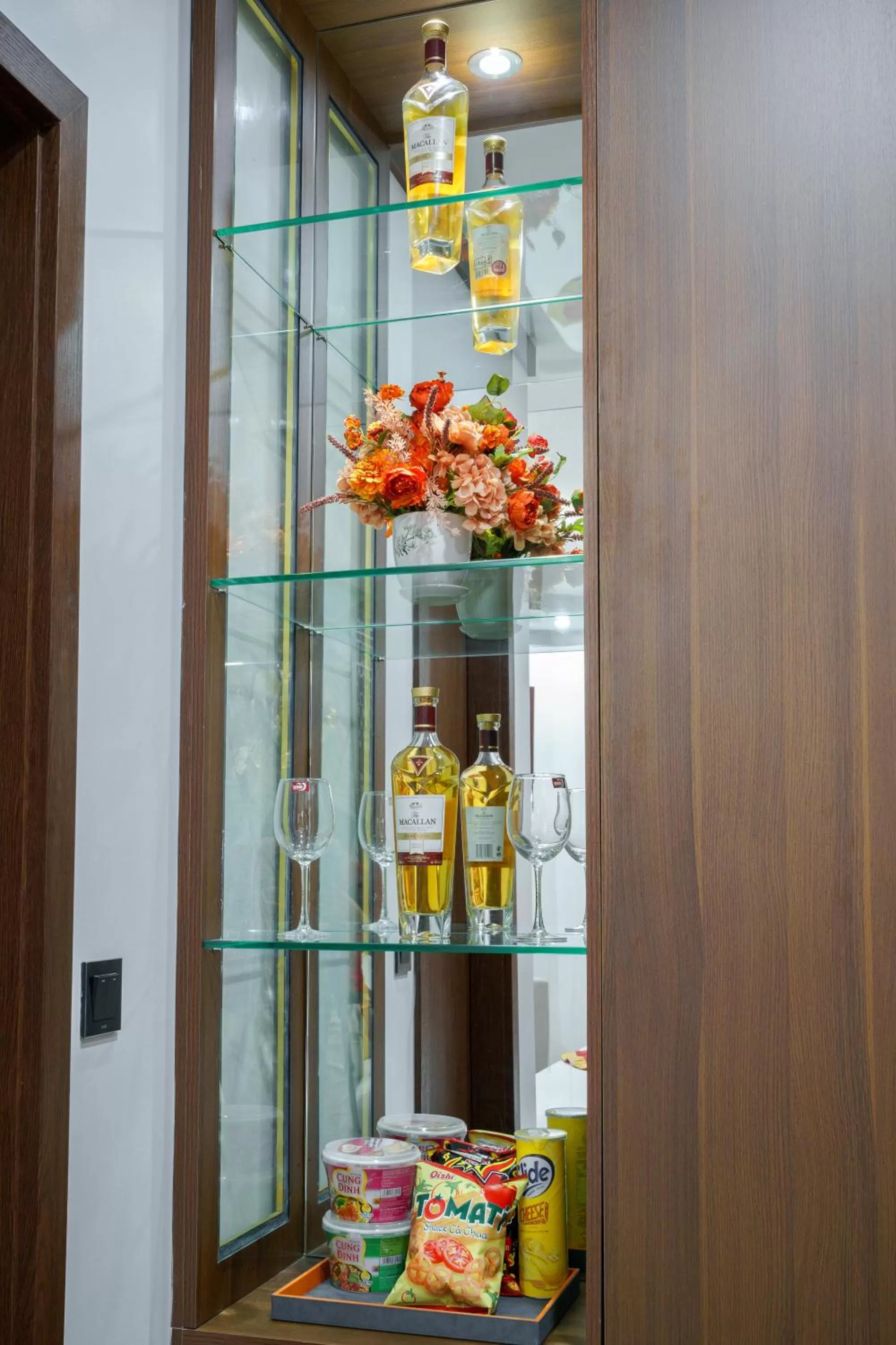 Food and drinks in Sunland Halong Hotel and Restaurant