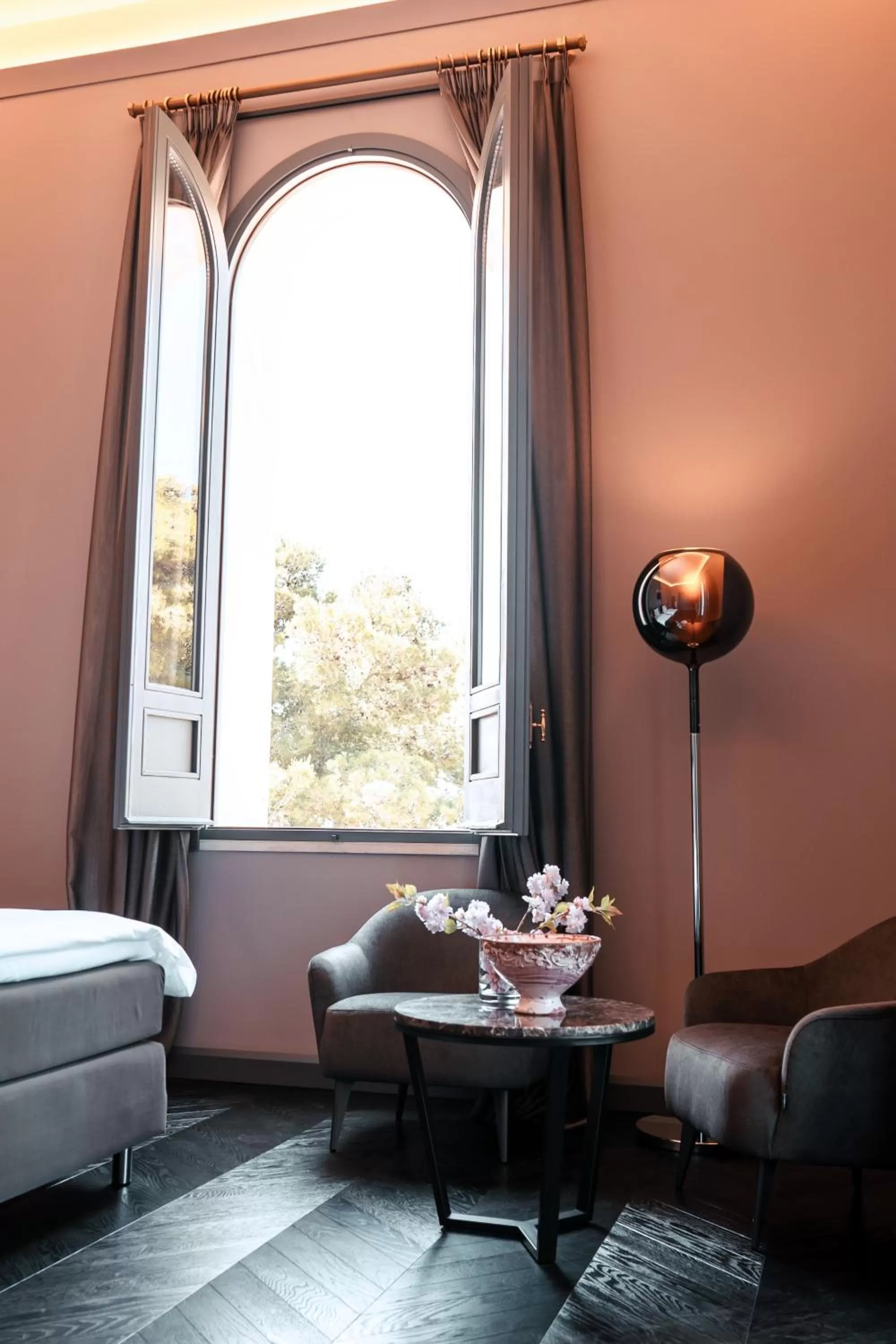 View (from property/room), Bed in Sa Suites