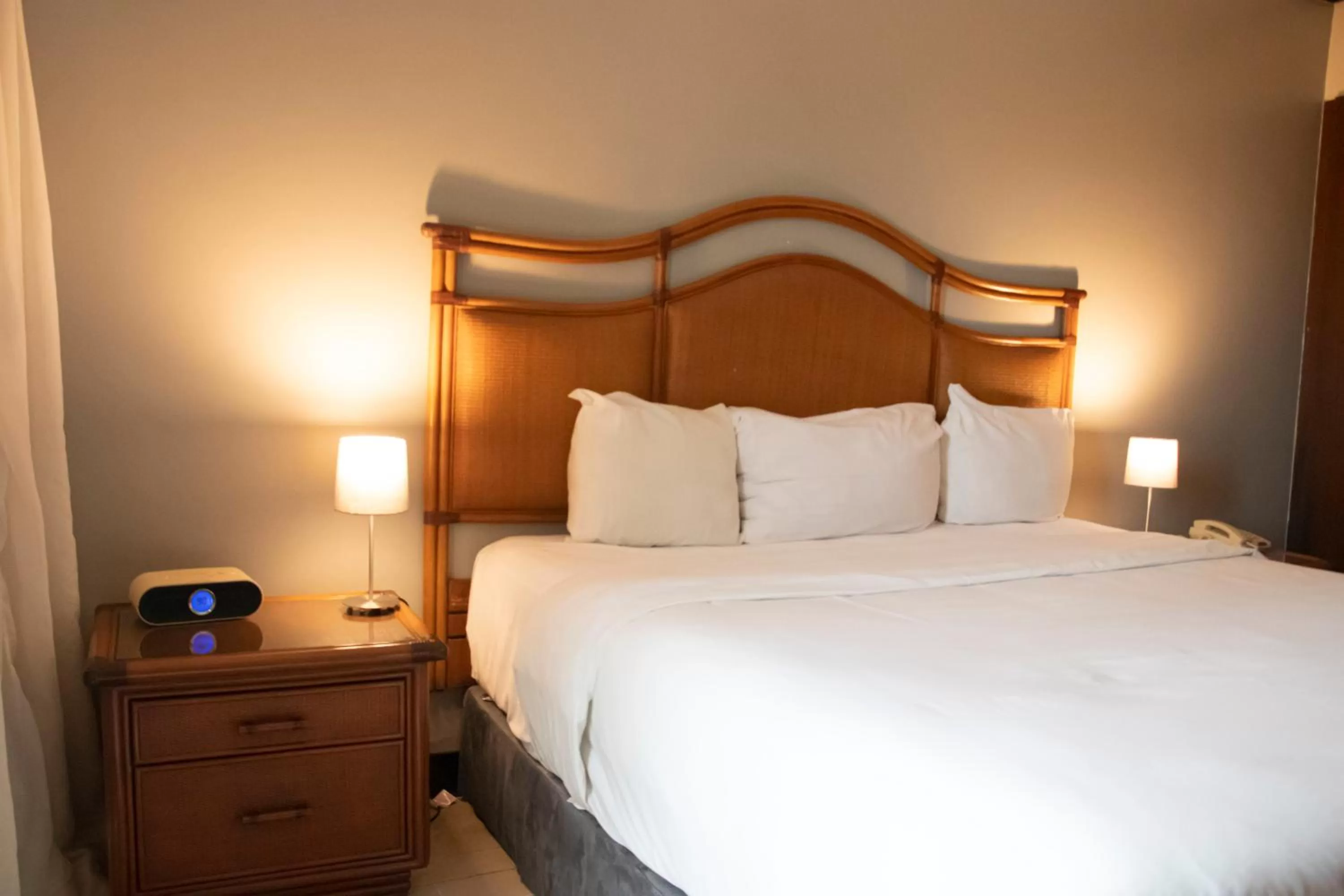 Photo of the whole room, Bed in Radisson Colon 2,000 Hotel & Casino