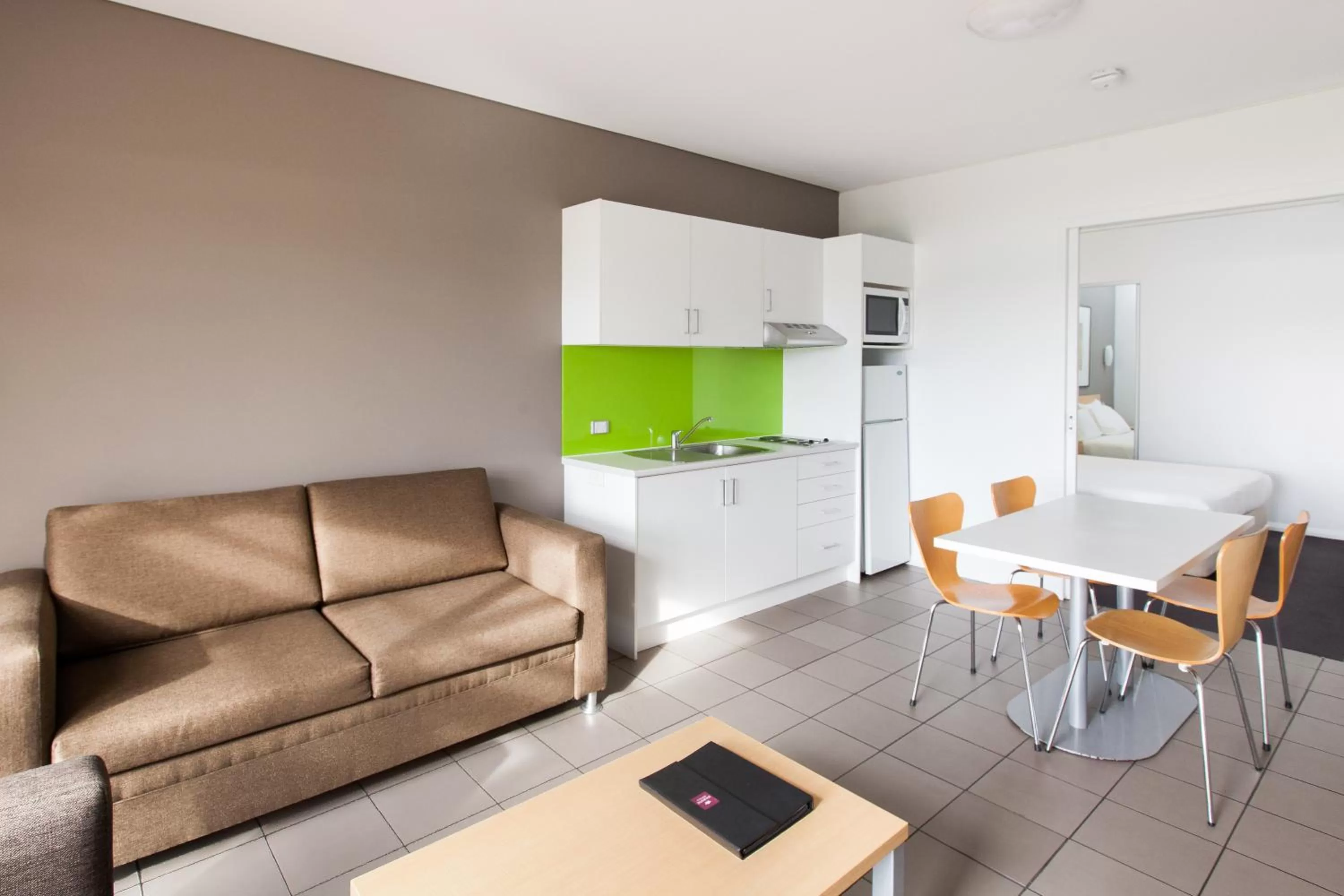 Living room in Majestic Oasis Apartments