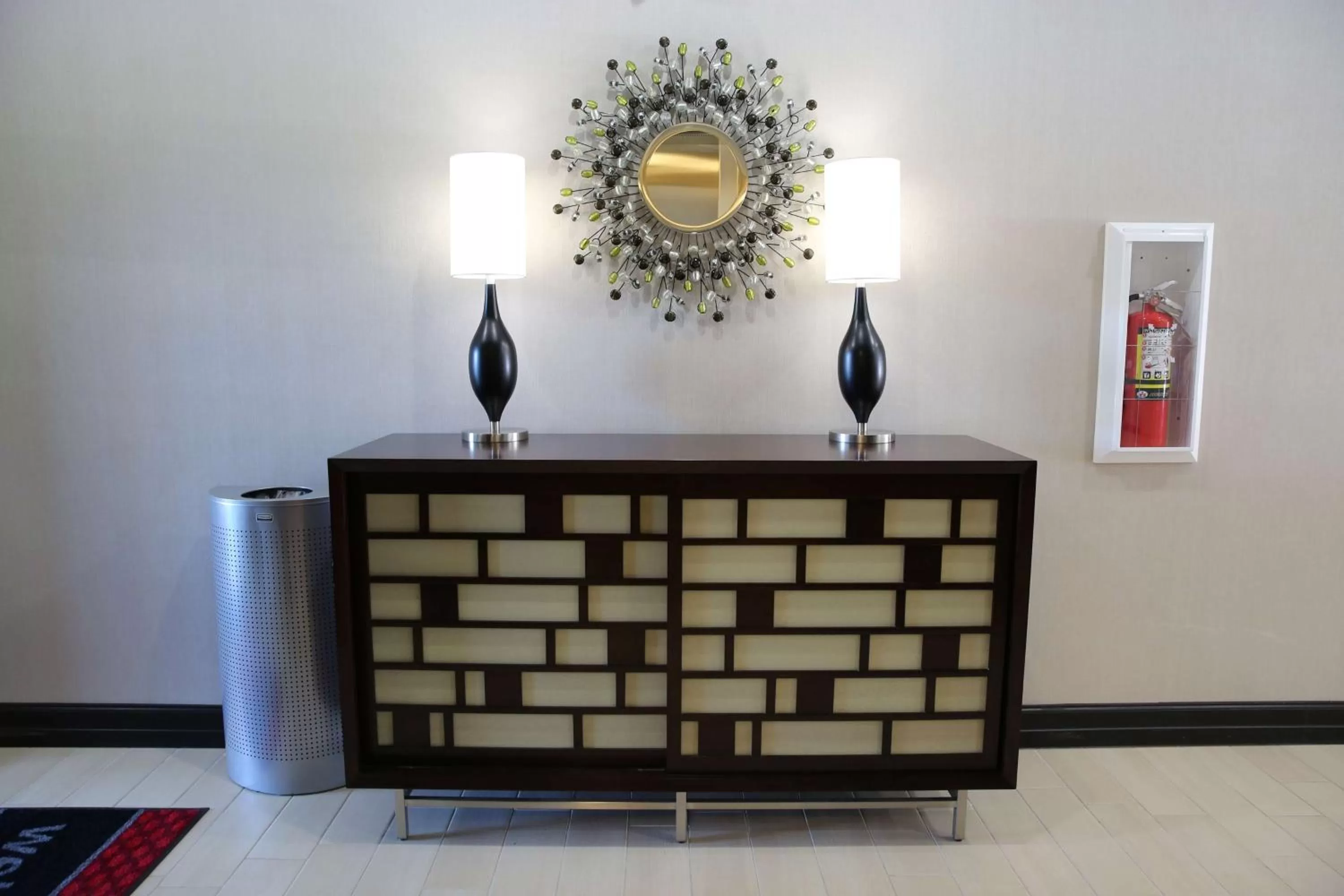 Property building in Hampton Inn and Suites Missouri City